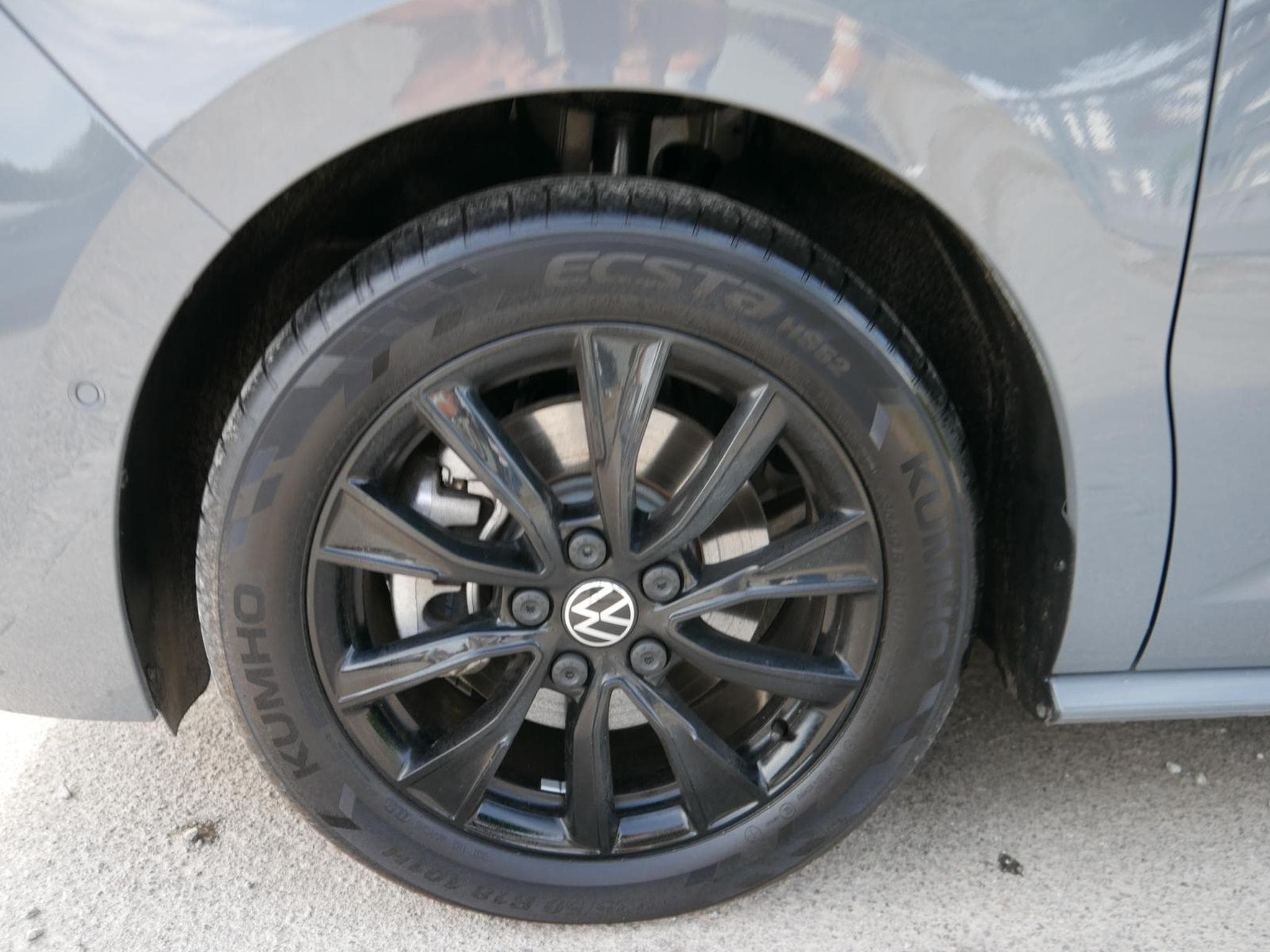VW T7 Goal (2025) - Photo 3