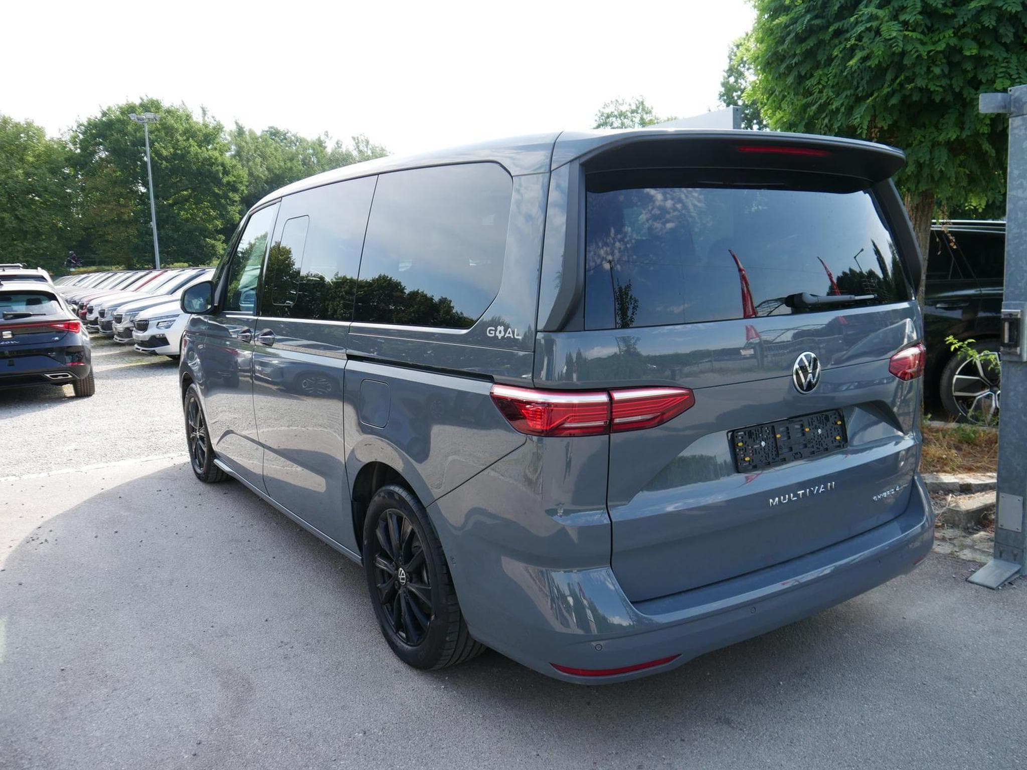 VW T7 Goal (2025) - Photo 5