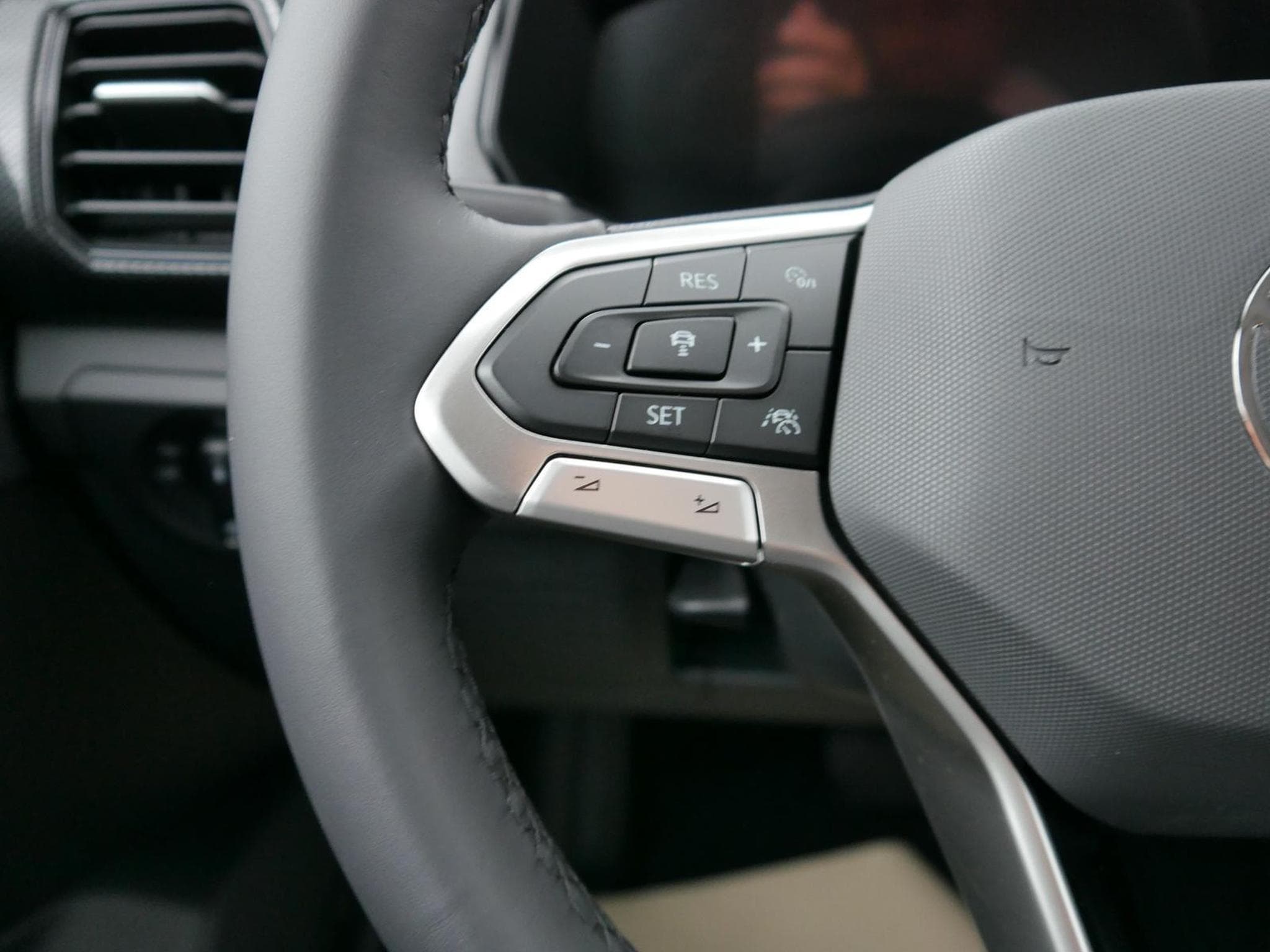 VW T-Cross LIFE (2026) - Photo 11