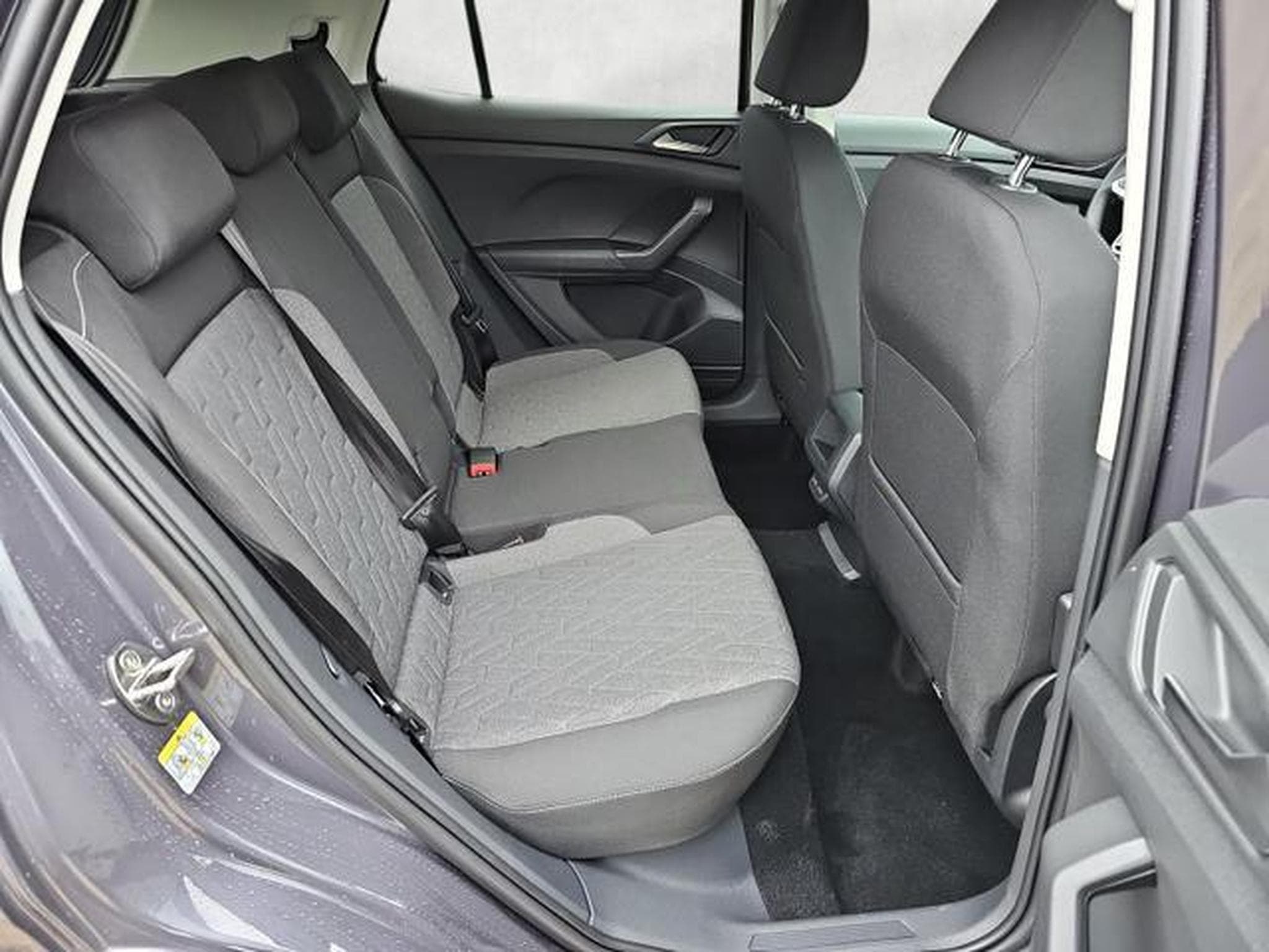 VW T-Cross 1.0 TSI 85 kW Life (2026) - Photo 13
