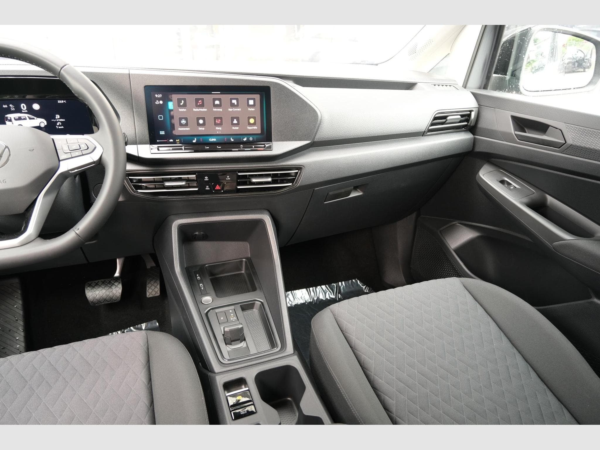 VW Caddy 1.5 TSI DSG (2026) - Photo 25