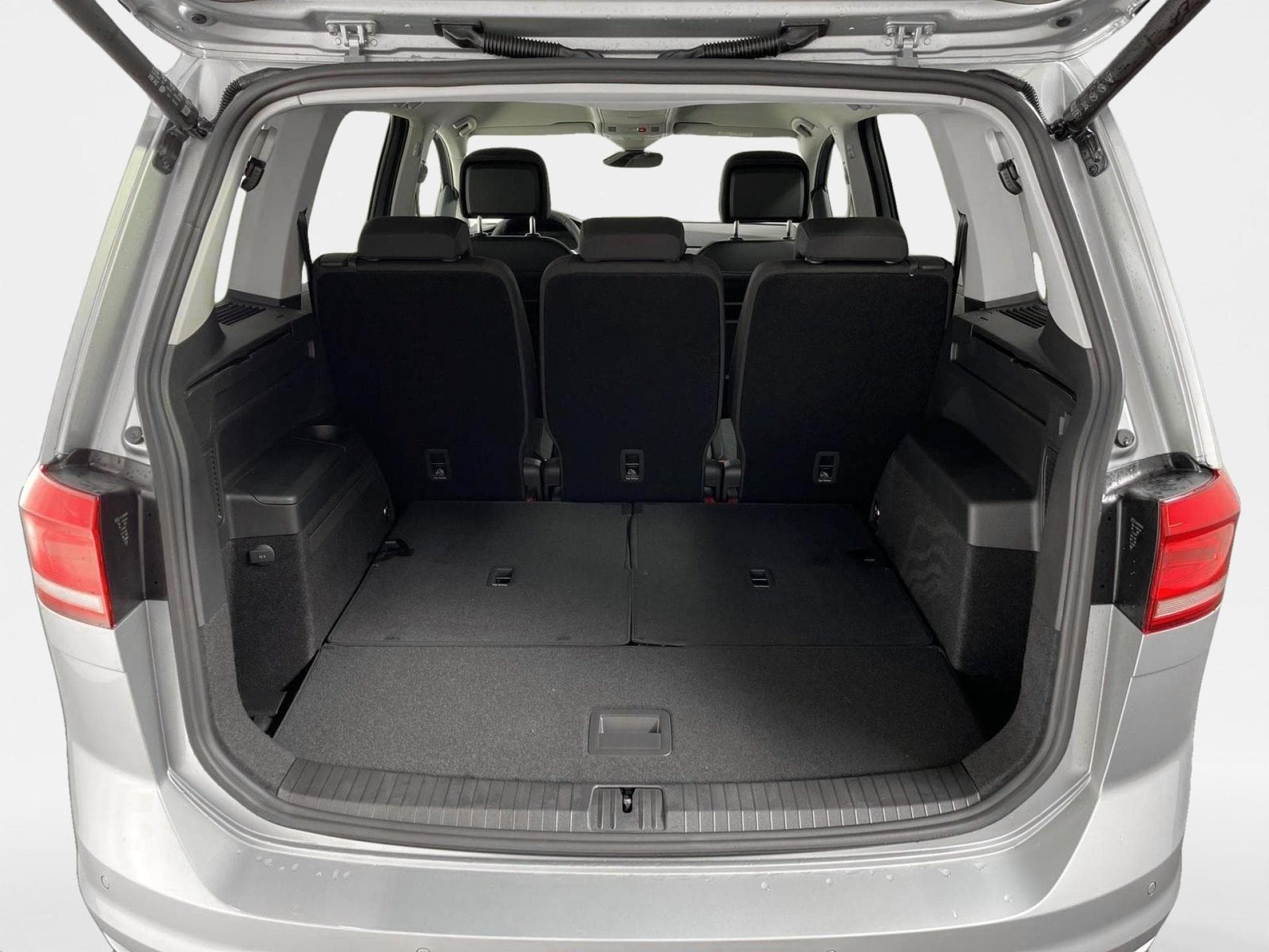 VW Touran Comfortline Edition (2026) - Photo 10