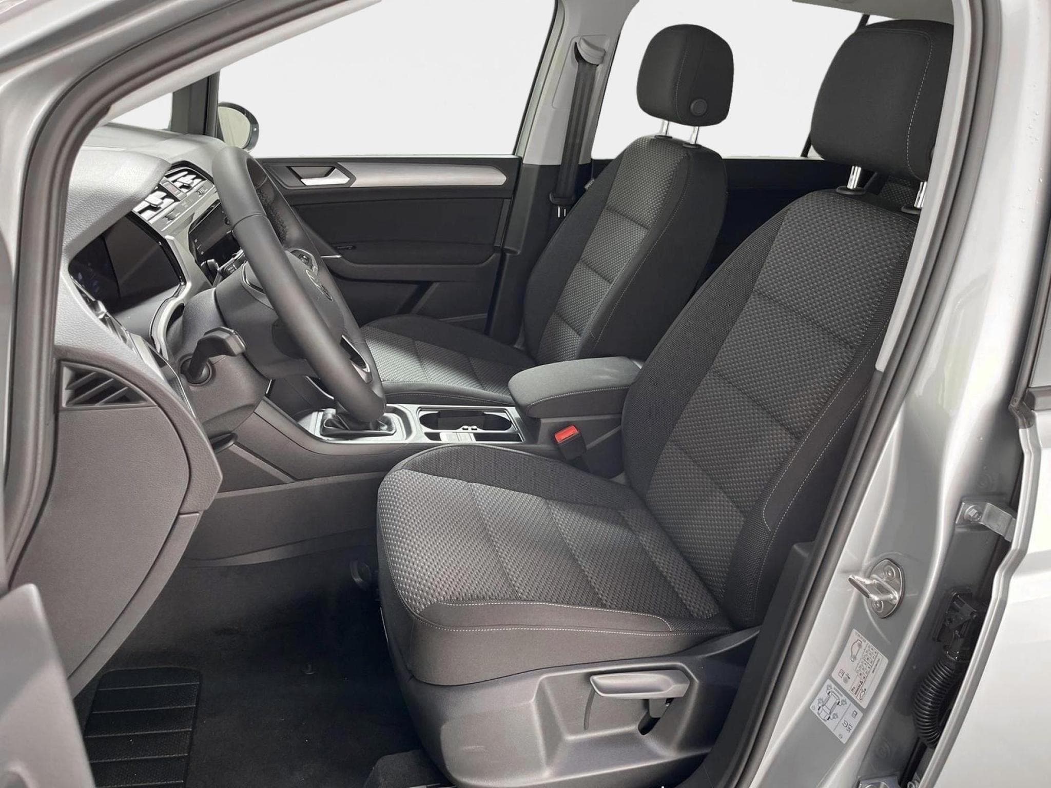 VW Touran Comfortline Edition (2026) - Photo 17