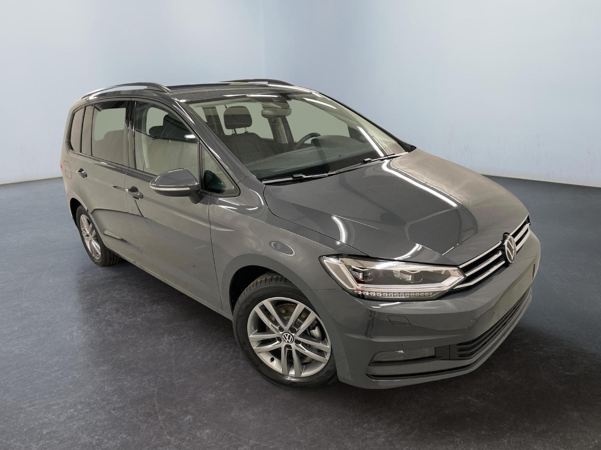 VW Touran Comfortline Edition (2026) - Photo 1