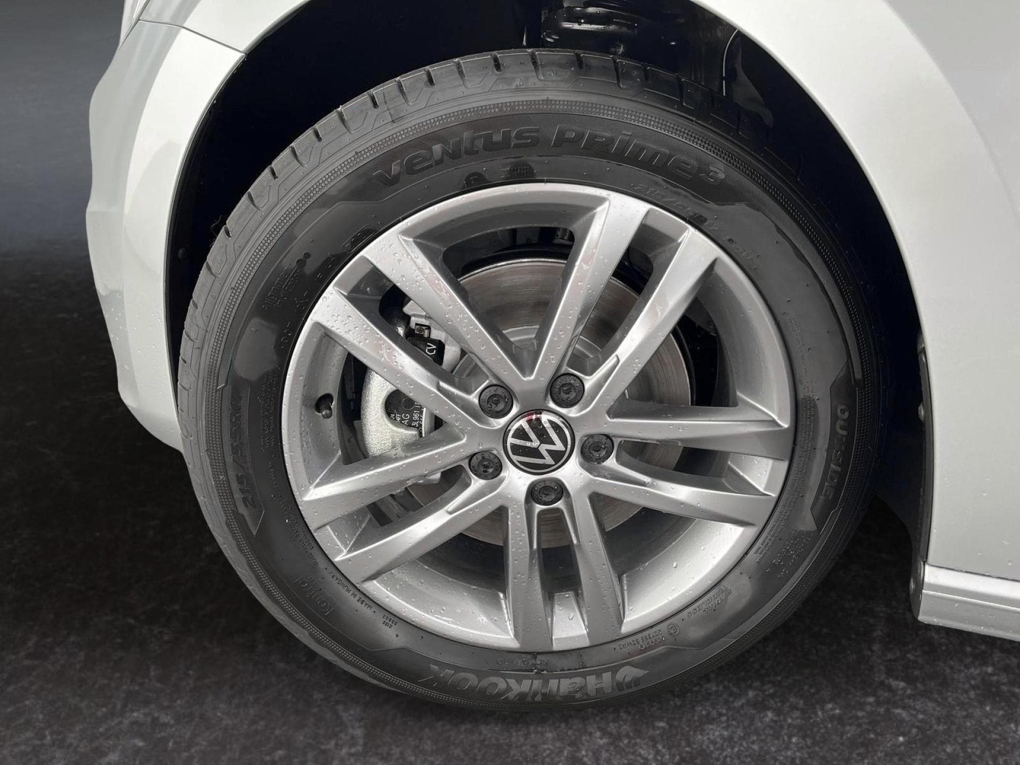 VW Touran Comfortline Edition (2026) - Photo 21