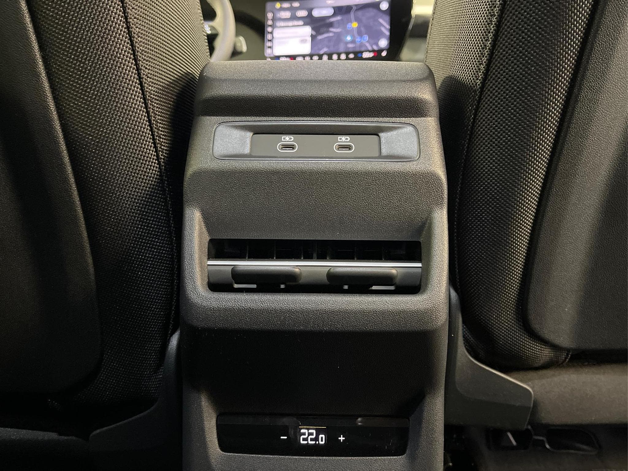 Audi Q3 Sportback NEU (2026) - Photo 15