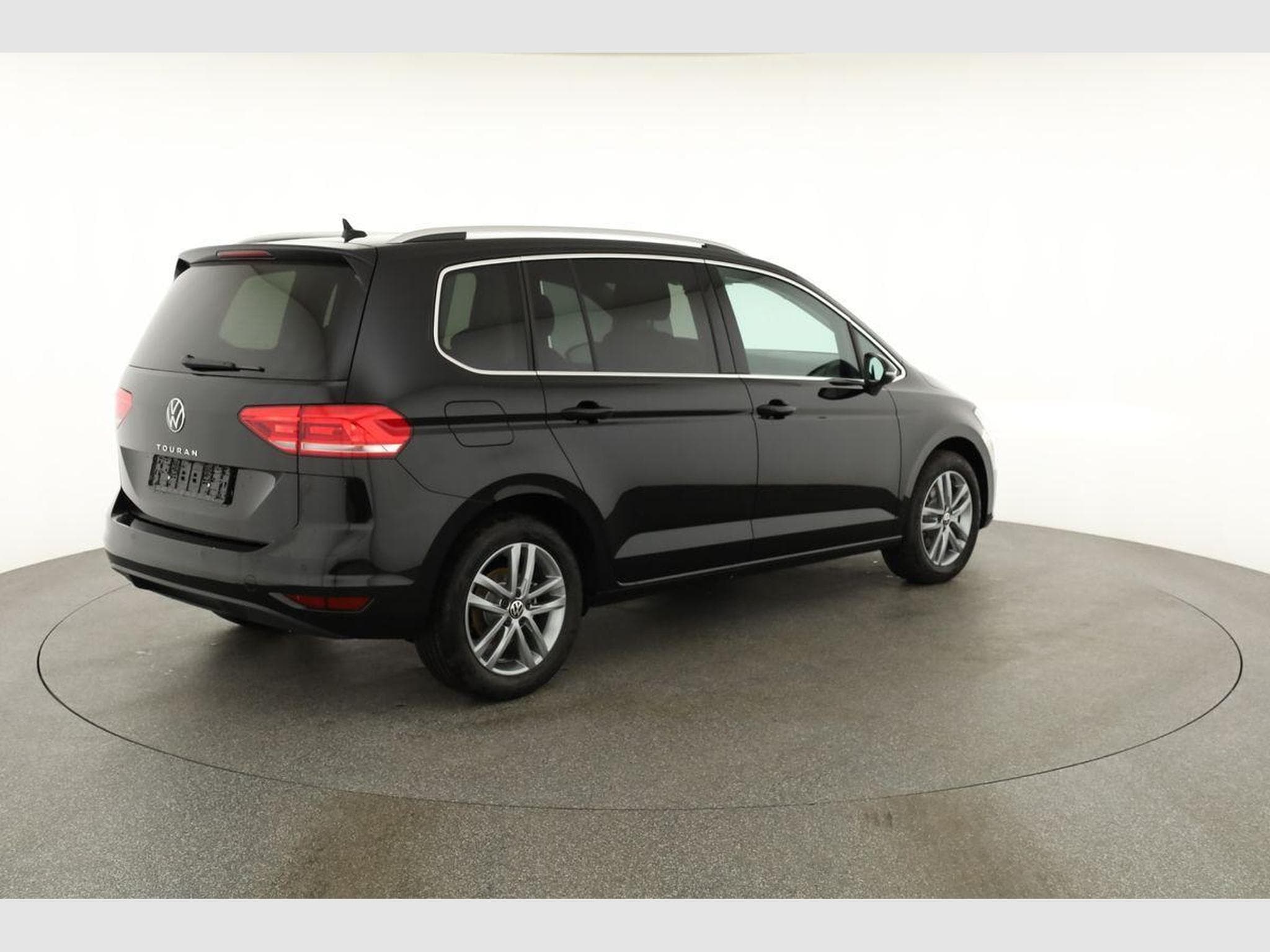 VW Touran Comfortline BMT/Start-Stopp (2026) - Photo 17