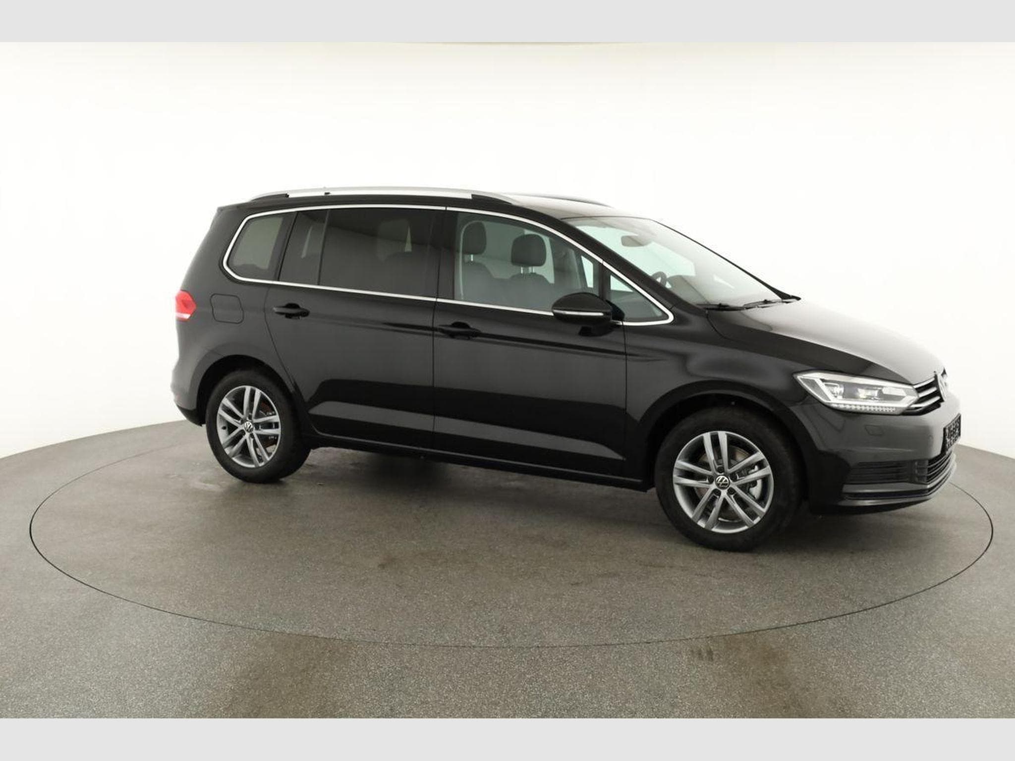 VW Touran Comfortline BMT/Start-Stopp (2026) - Photo 22