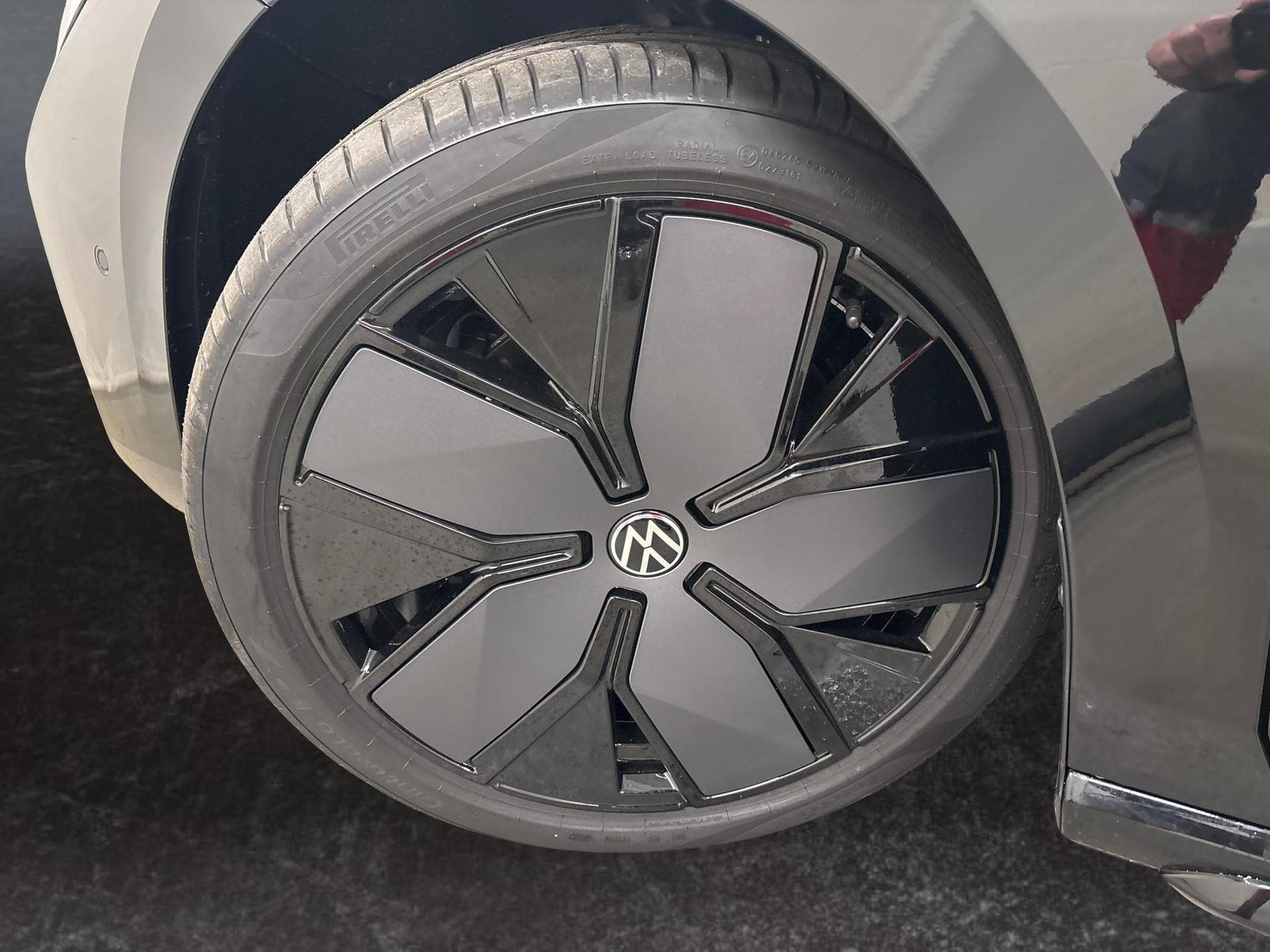 VW Passat Variant R-Line (2026) - Photo 11