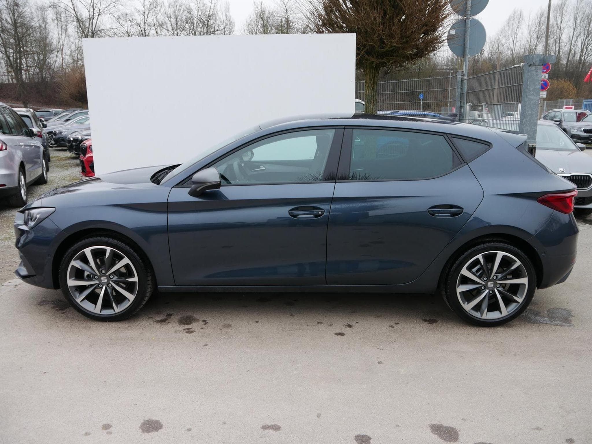 Seat Leon FR 1.5 eTSI DSG (2026) - Photo 5