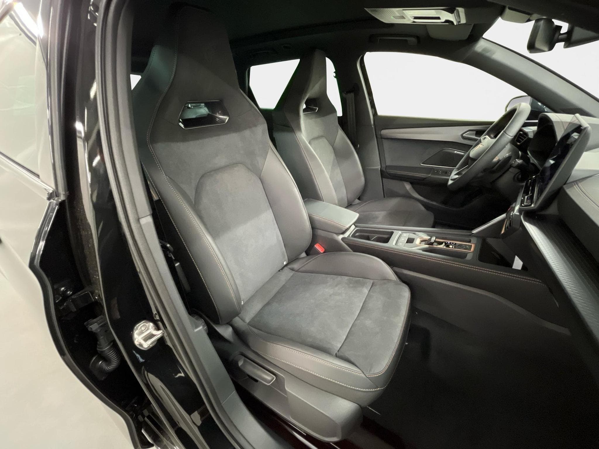 Cupra Leon VZ (2026) - Photo 20