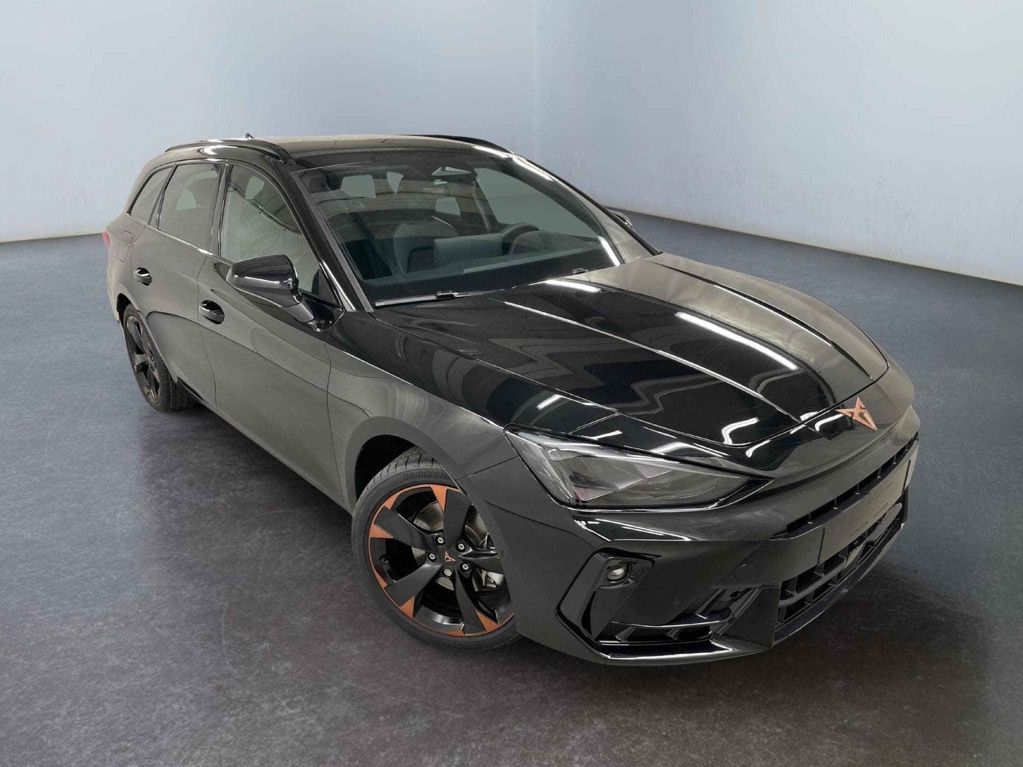 Cupra Leon Sportstourer (2026) - Photo 1