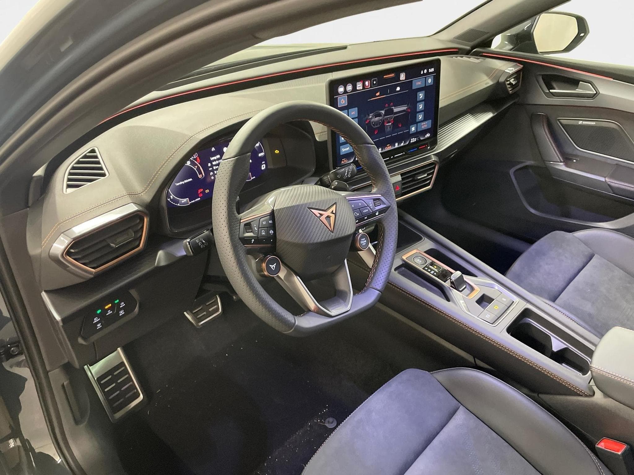 Cupra Leon VZ (2026) - Photo 12