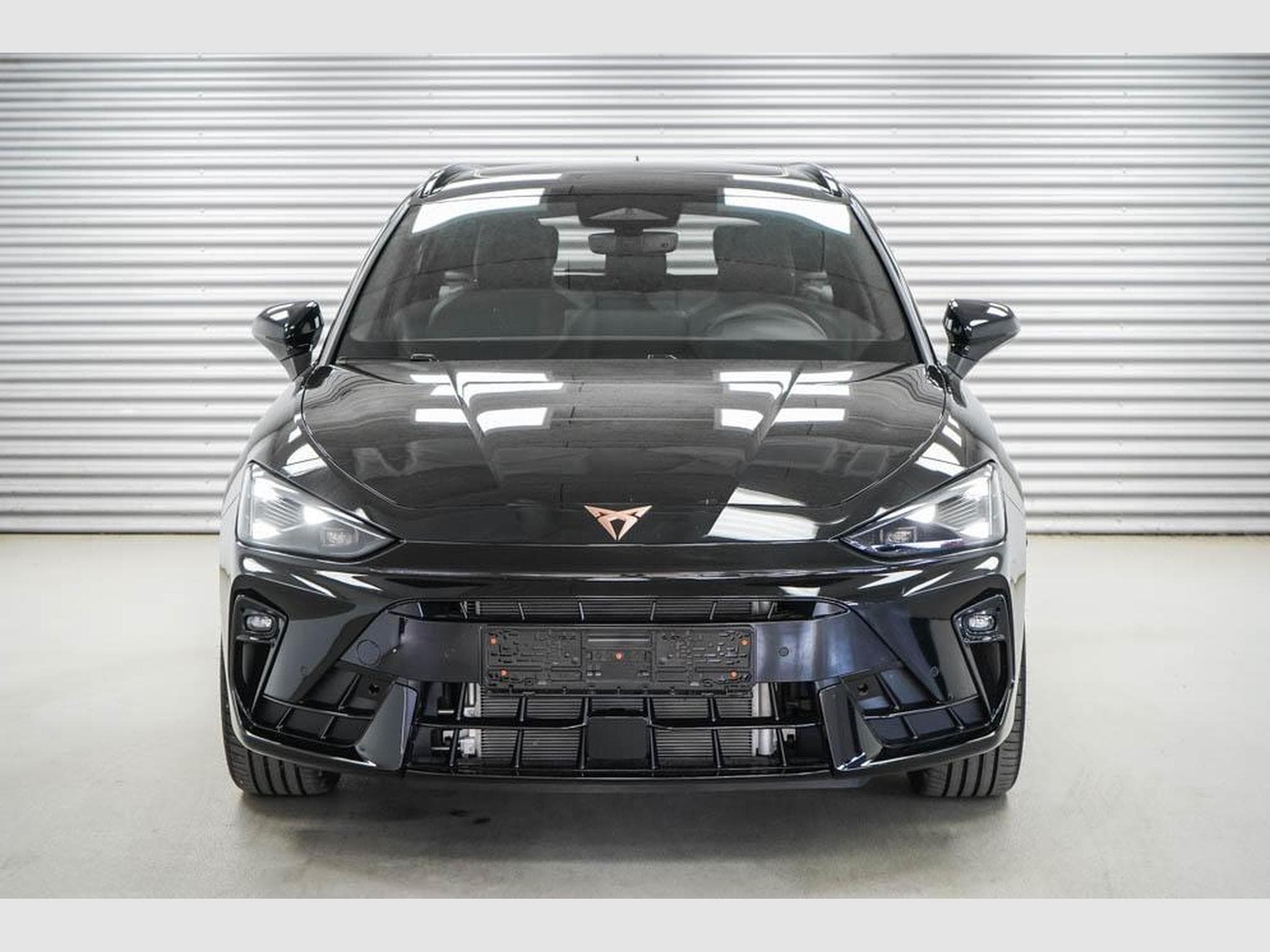 Cupra Leon ST 1,5 eTSI (2026) - Photo 2
