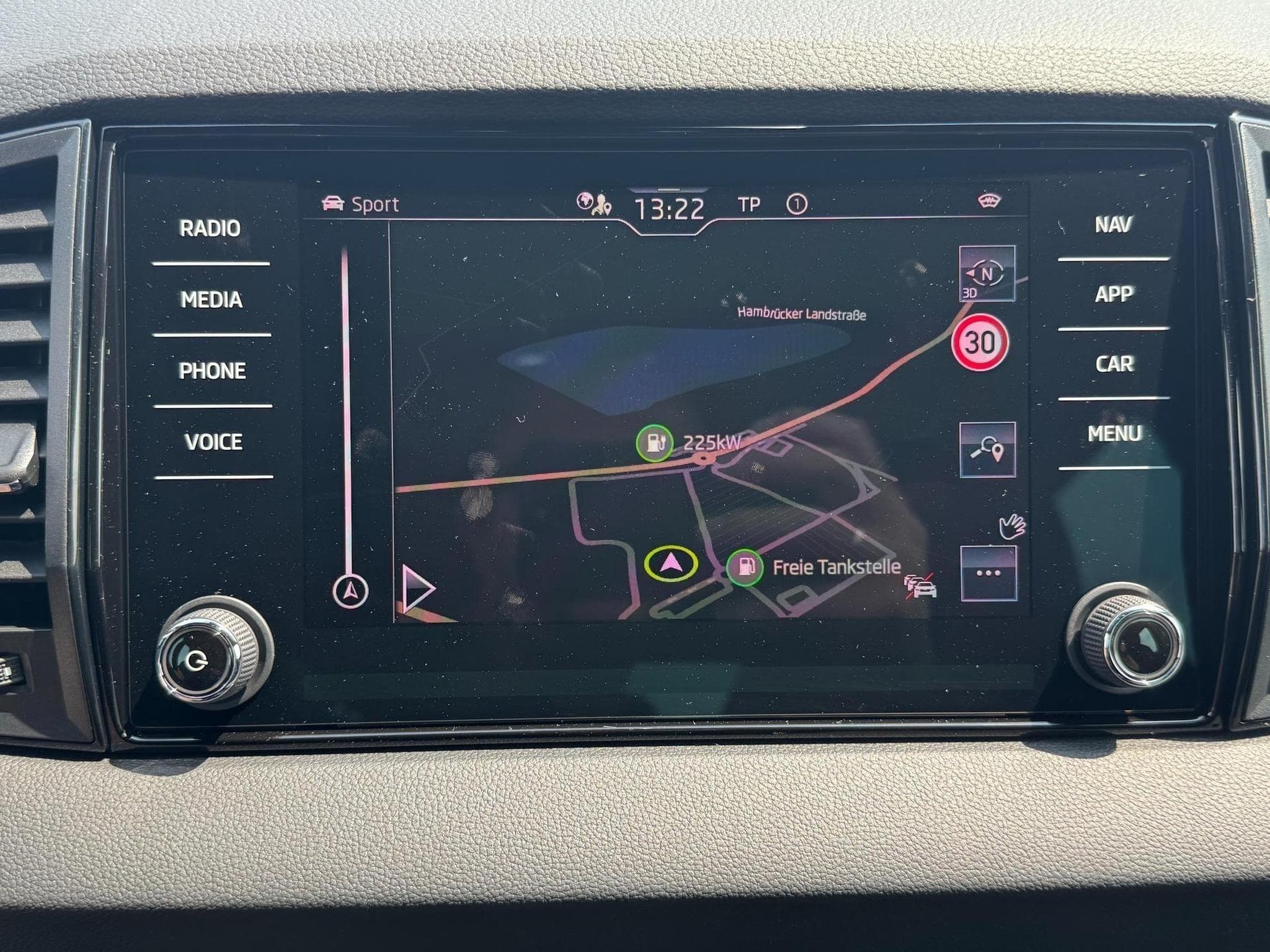 Skoda Karoq Sportline (2026) - Photo 21