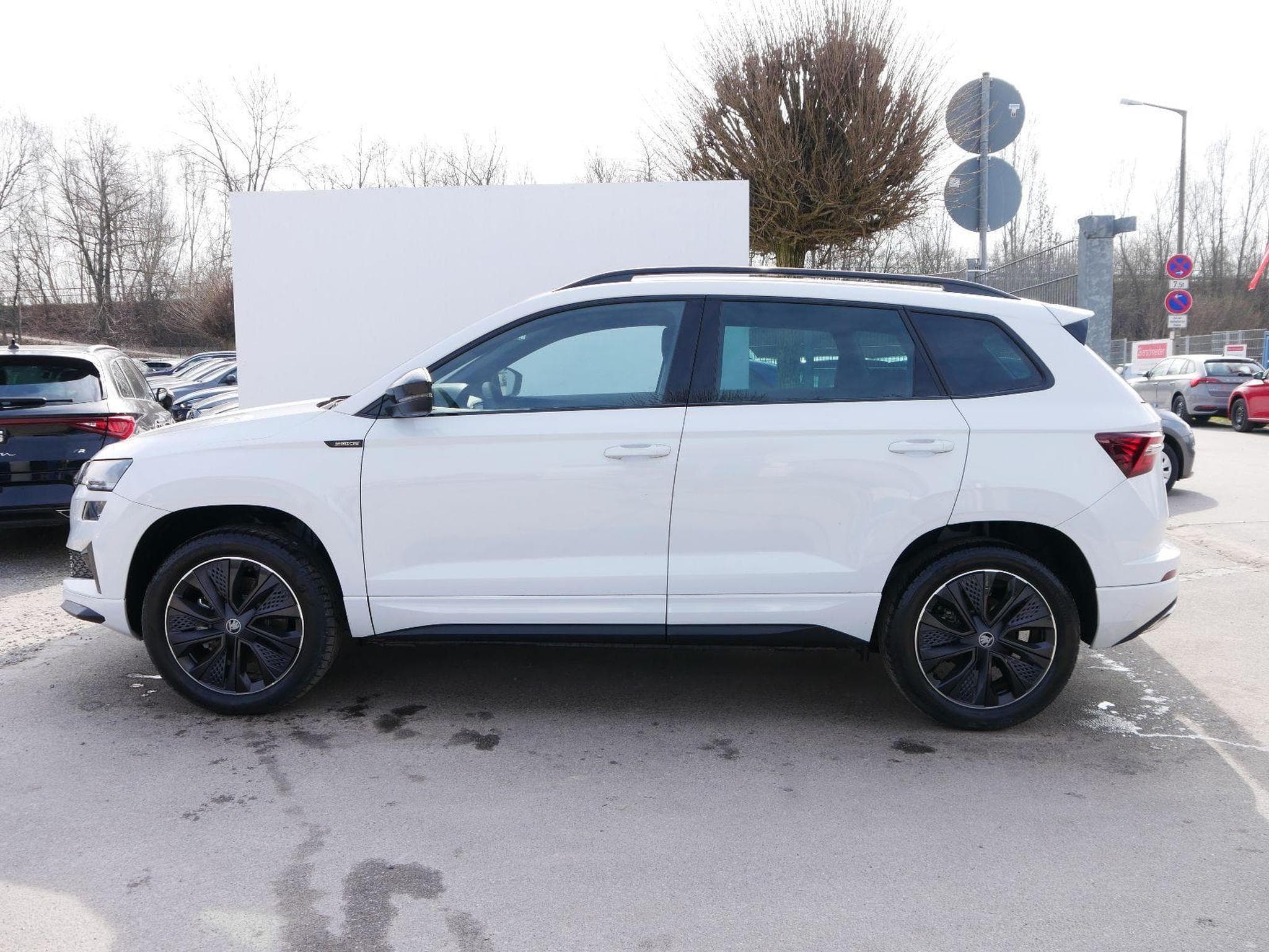 Skoda Karoq Sportline 2.0 TSI 4x4 DSG (2026) - Photo 4