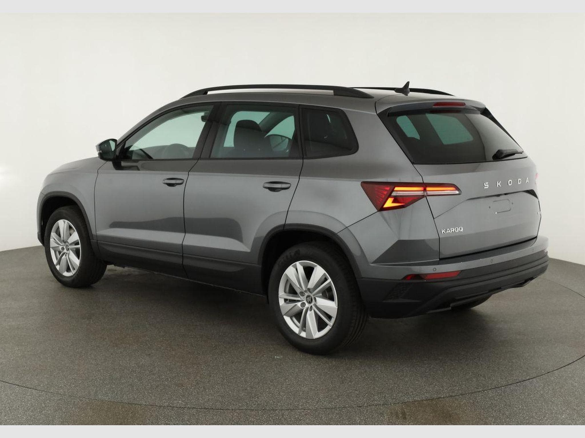 Skoda Karoq Selection 4x4 (2026) - Photo 3