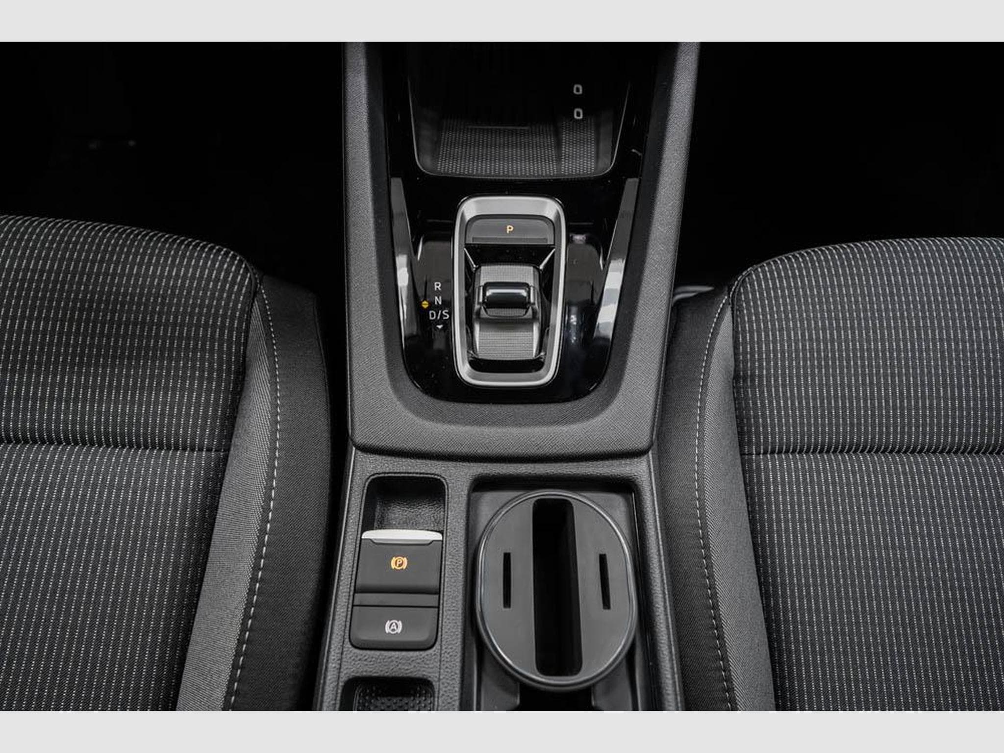 Skoda Octavia Kombi 2,0 TDI (2026) - Photo 12