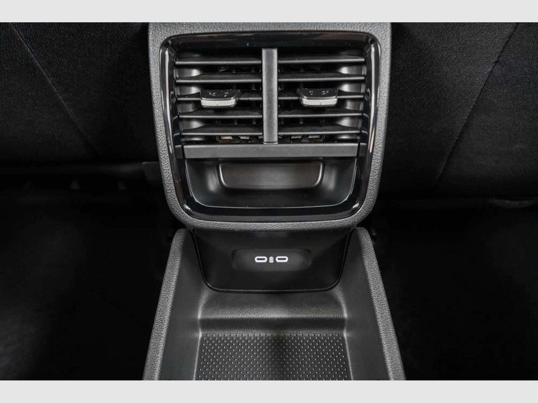 Skoda Octavia Kombi 2,0 TDI (2026) - Photo 17