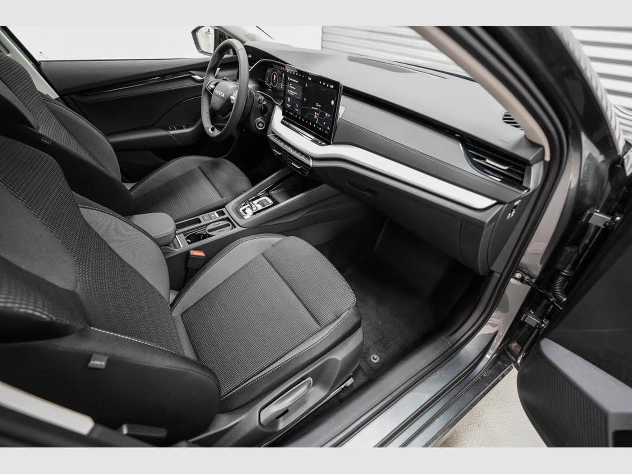 Skoda Octavia Kombi 2,0 TDI (2026) - Photo 21