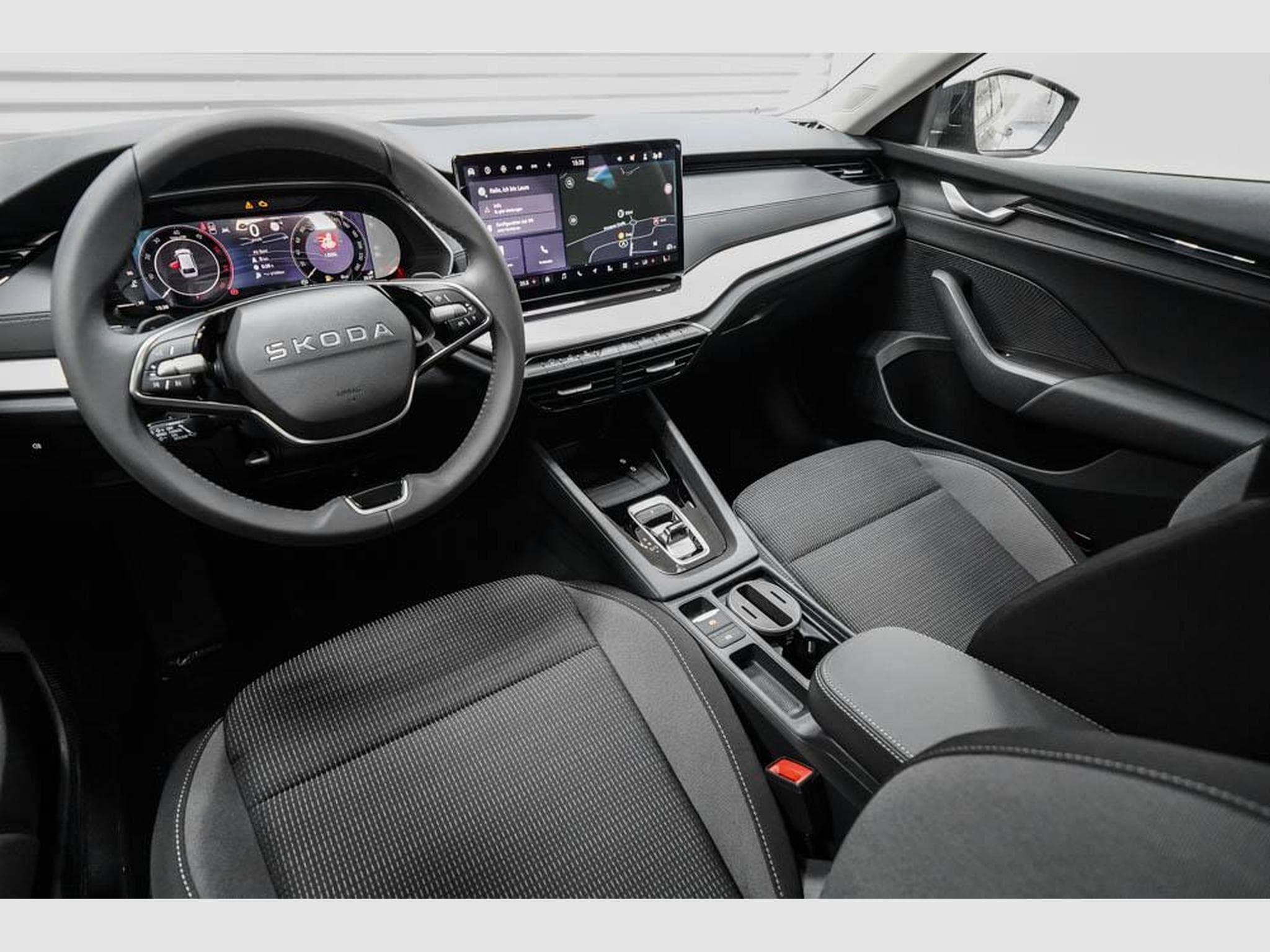 Skoda Octavia Kombi 2,0 TDI (2026) - Photo 7