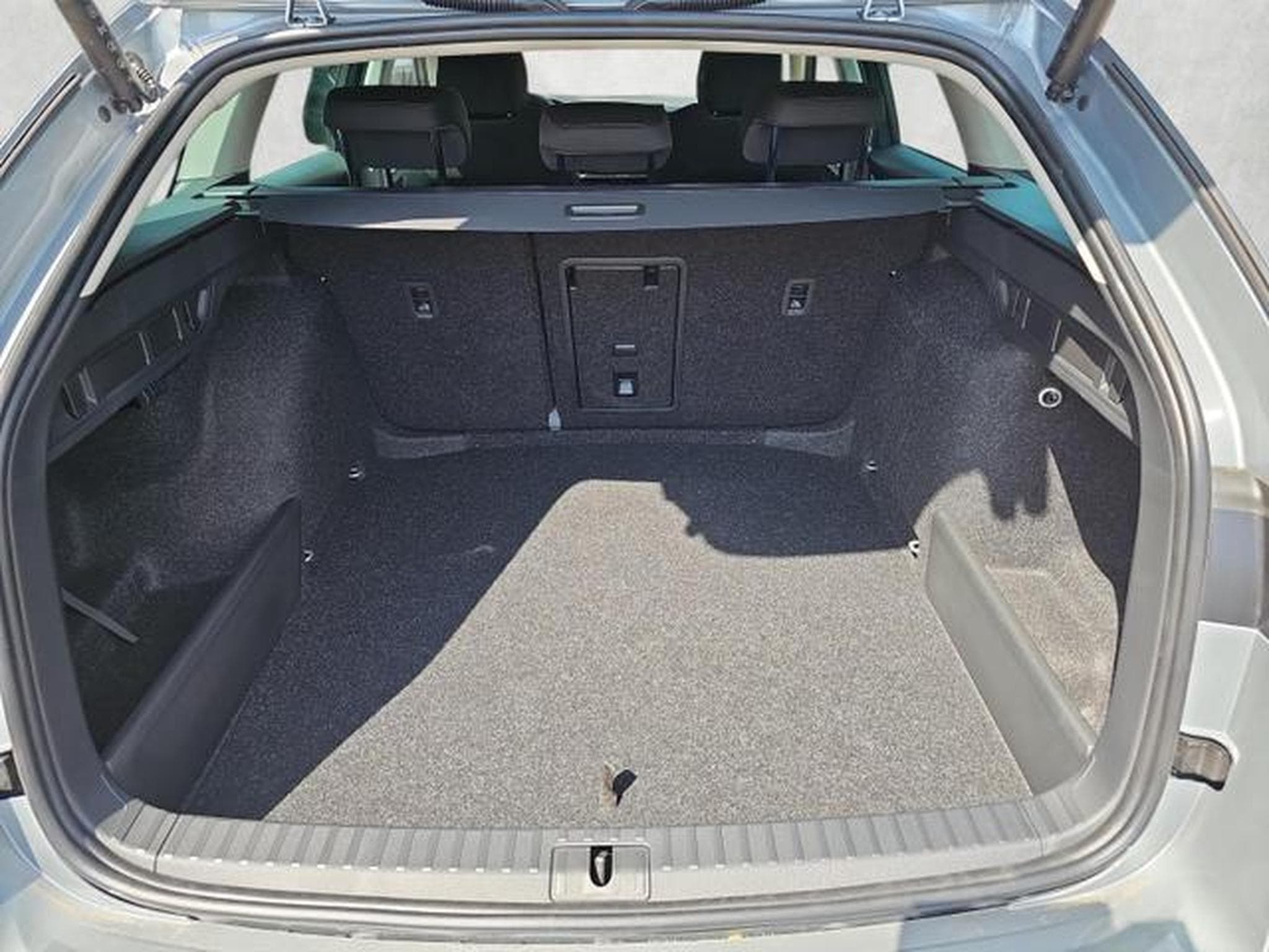 Skoda Octavia 2.0 TDI 110 kW Selection (2026) - Photo 14