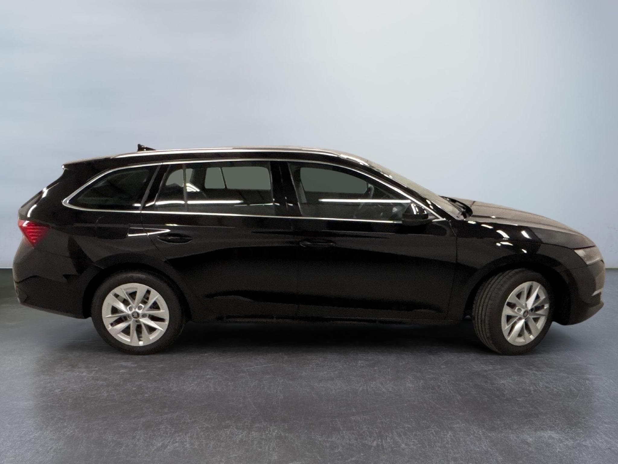 Skoda Octavia Selection (2026) - Photo 5