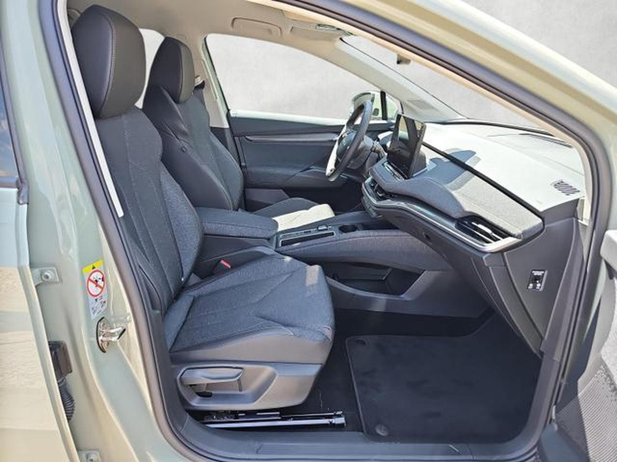 Skoda Elroq 60 Selection (2026) - Photo 10