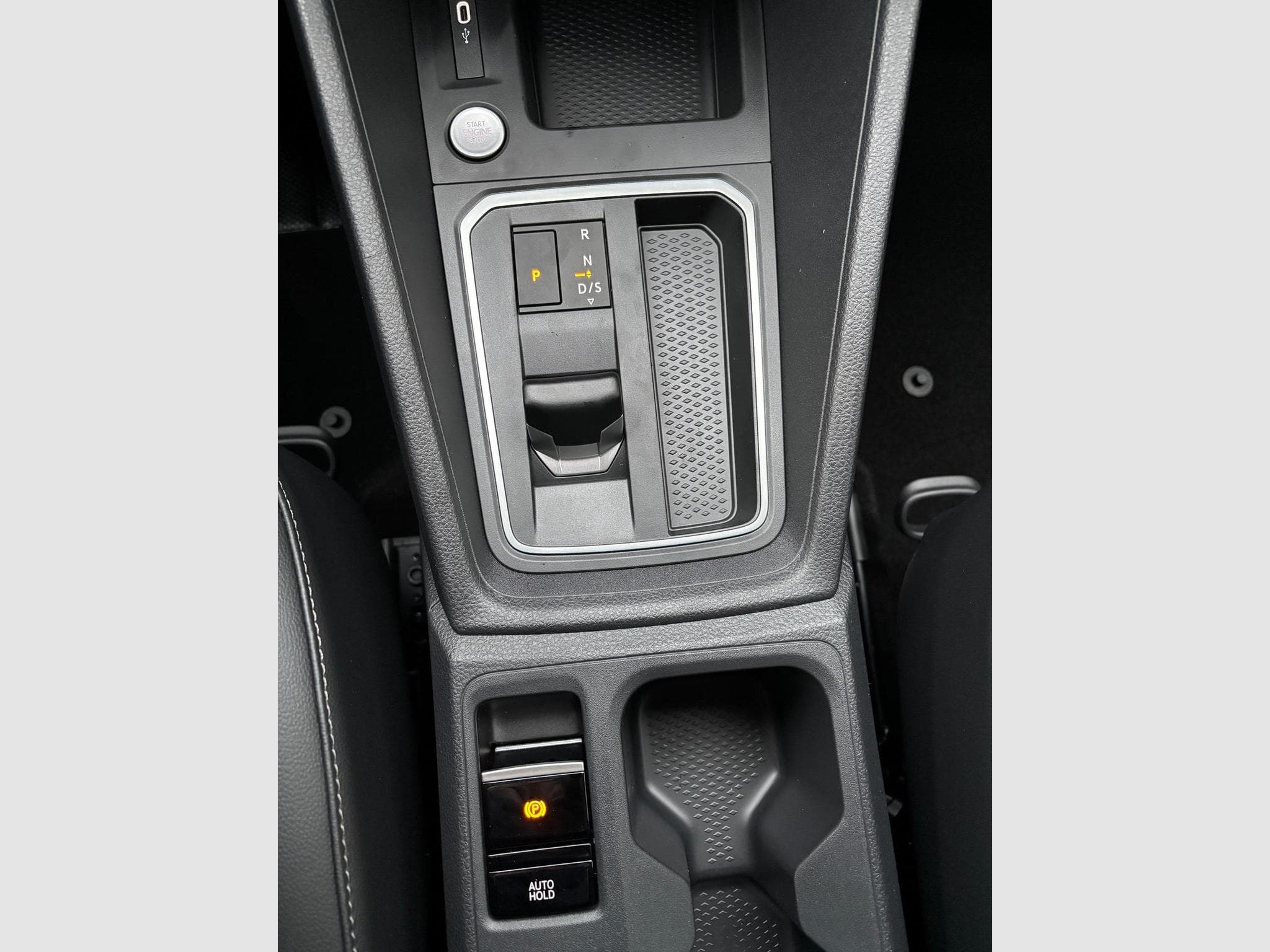 VW Caddy Style (2026) - Photo 11