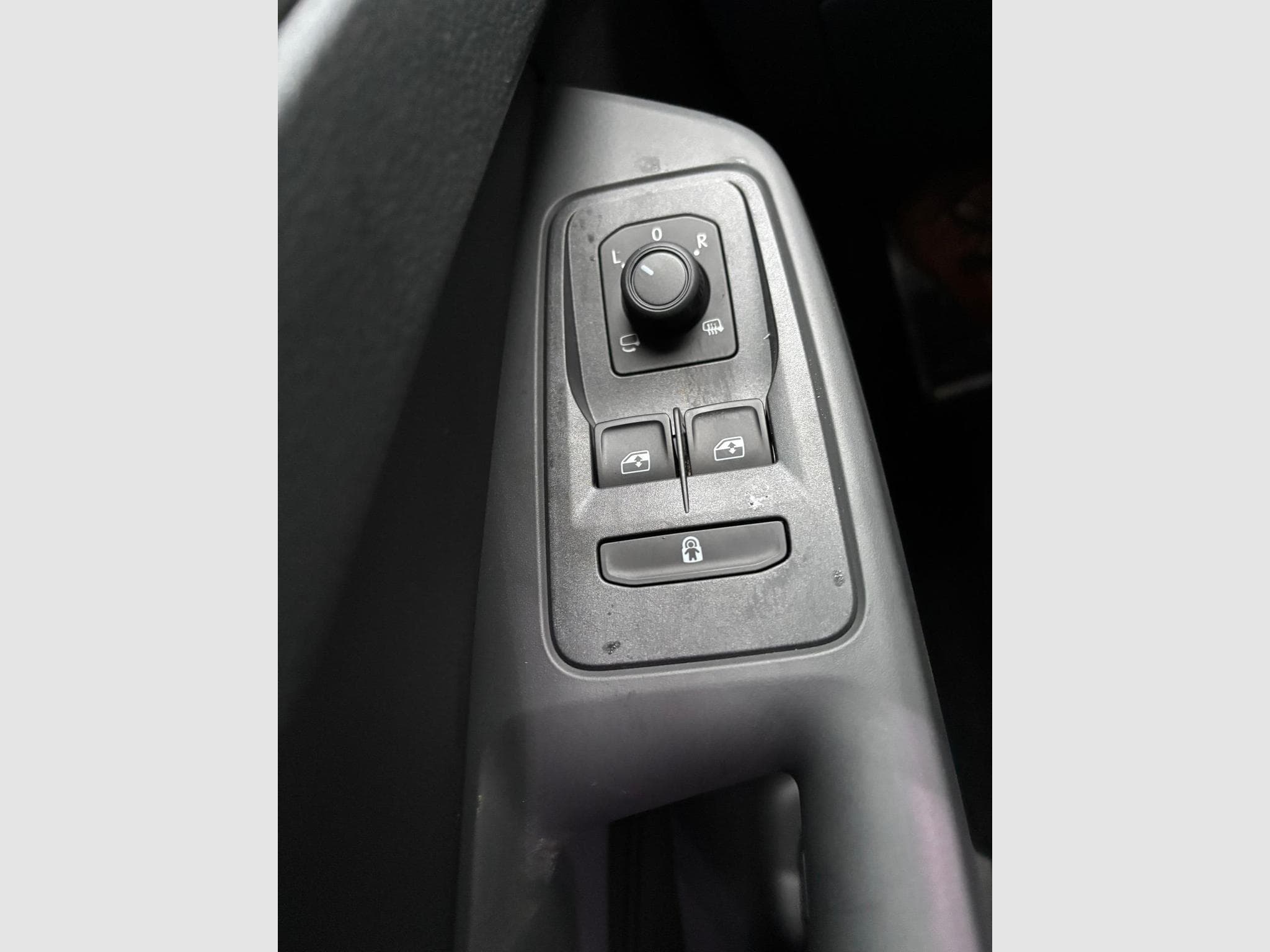 VW Caddy Style (2026) - Photo 10