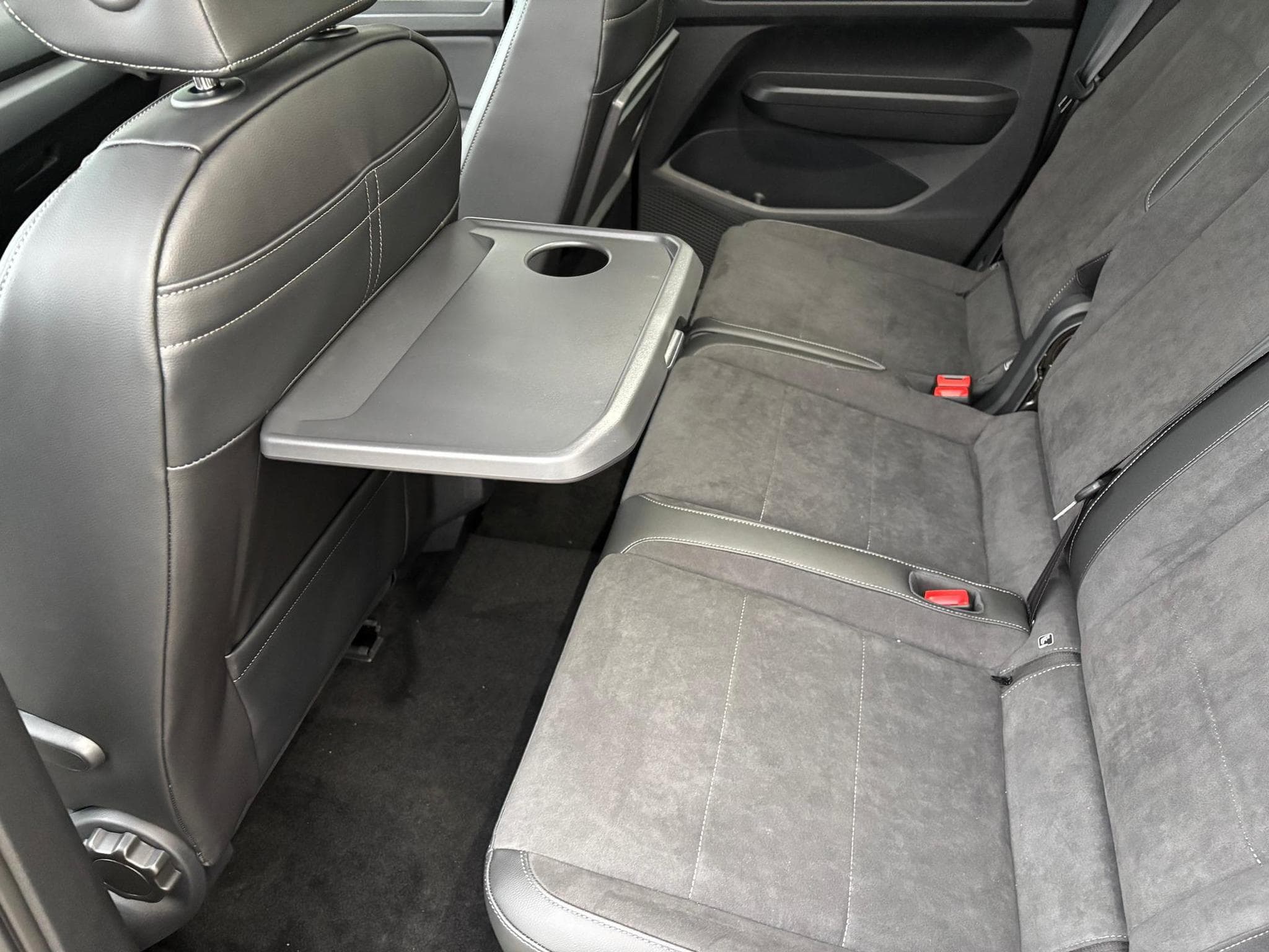 VW Caddy Style (2026) - Photo 18