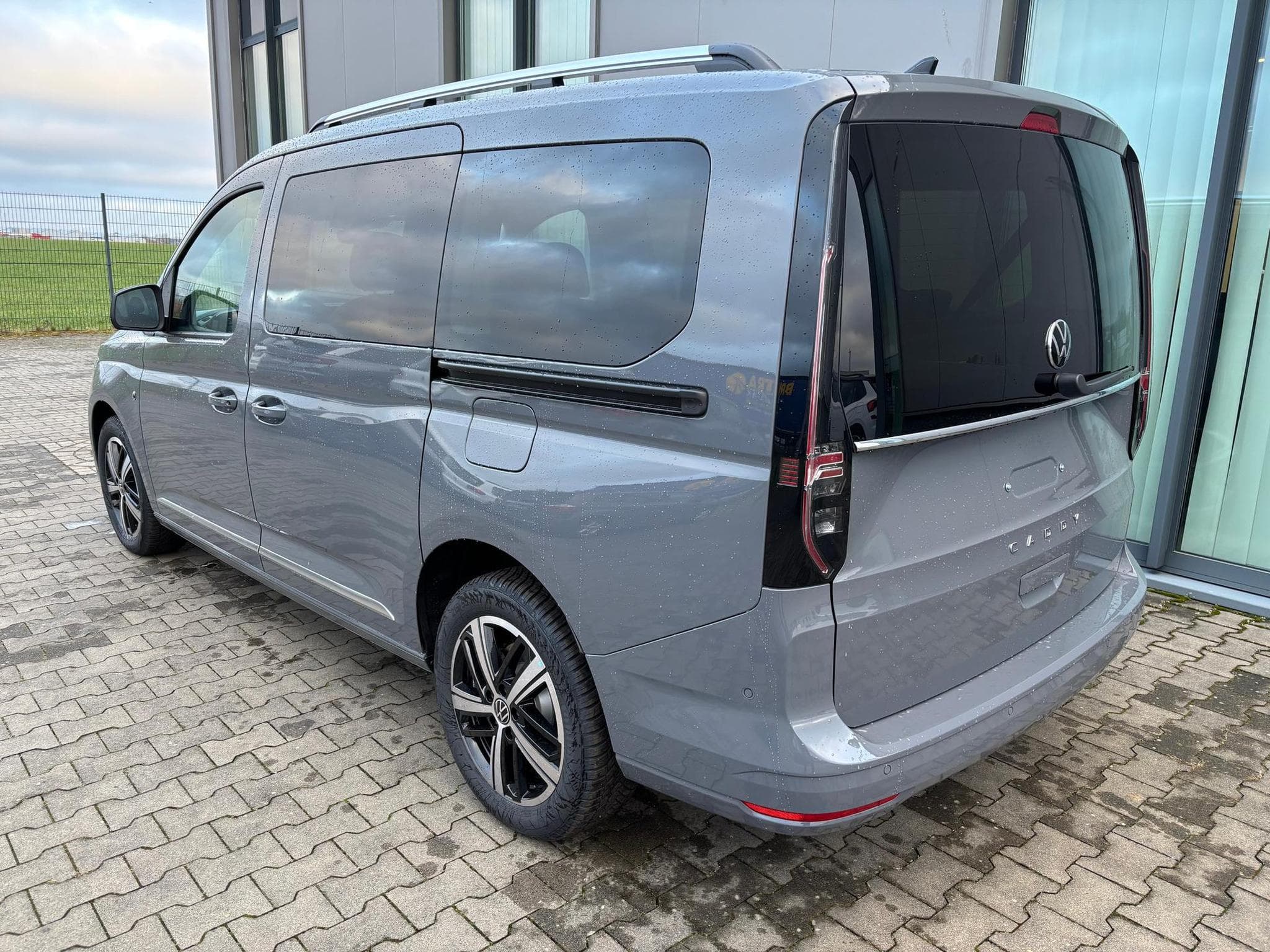 VW Caddy Style (2026) - Photo 3