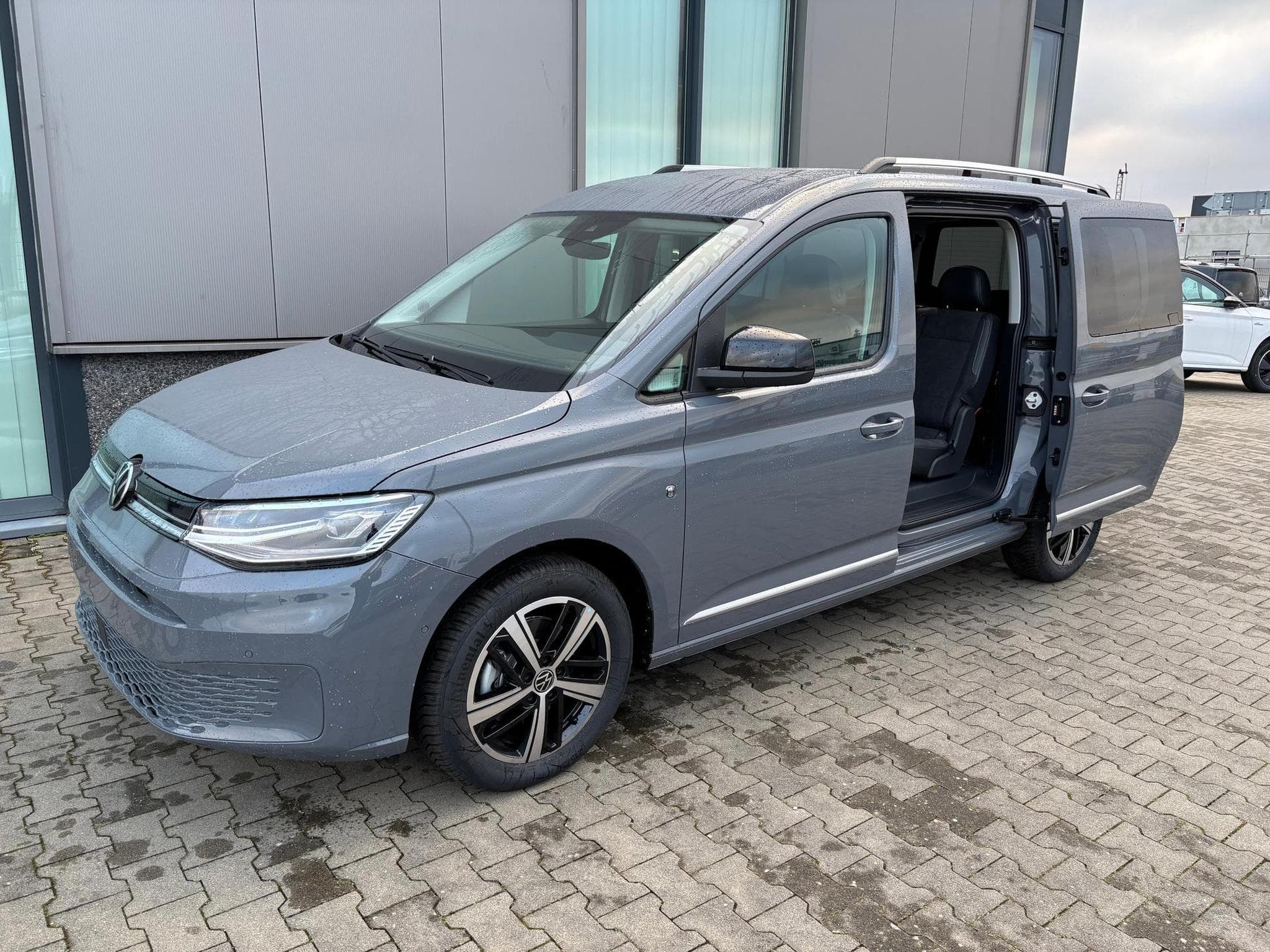 VW Caddy Style (2026) - Photo 5