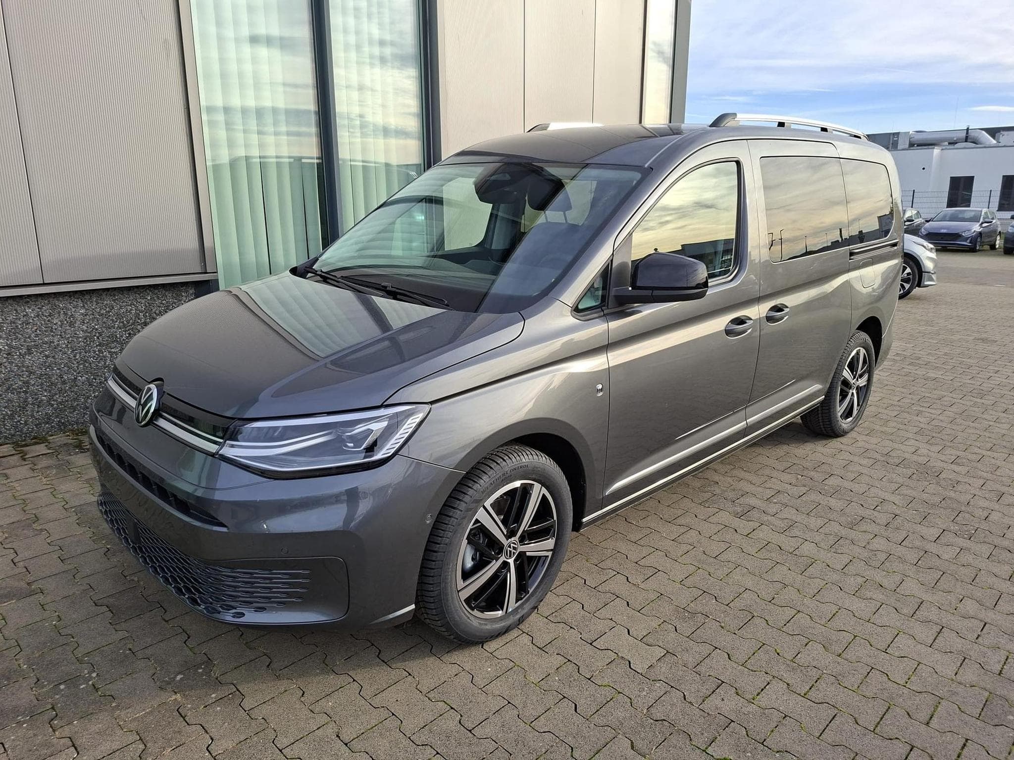 VW Caddy Style (2026) - Photo 1