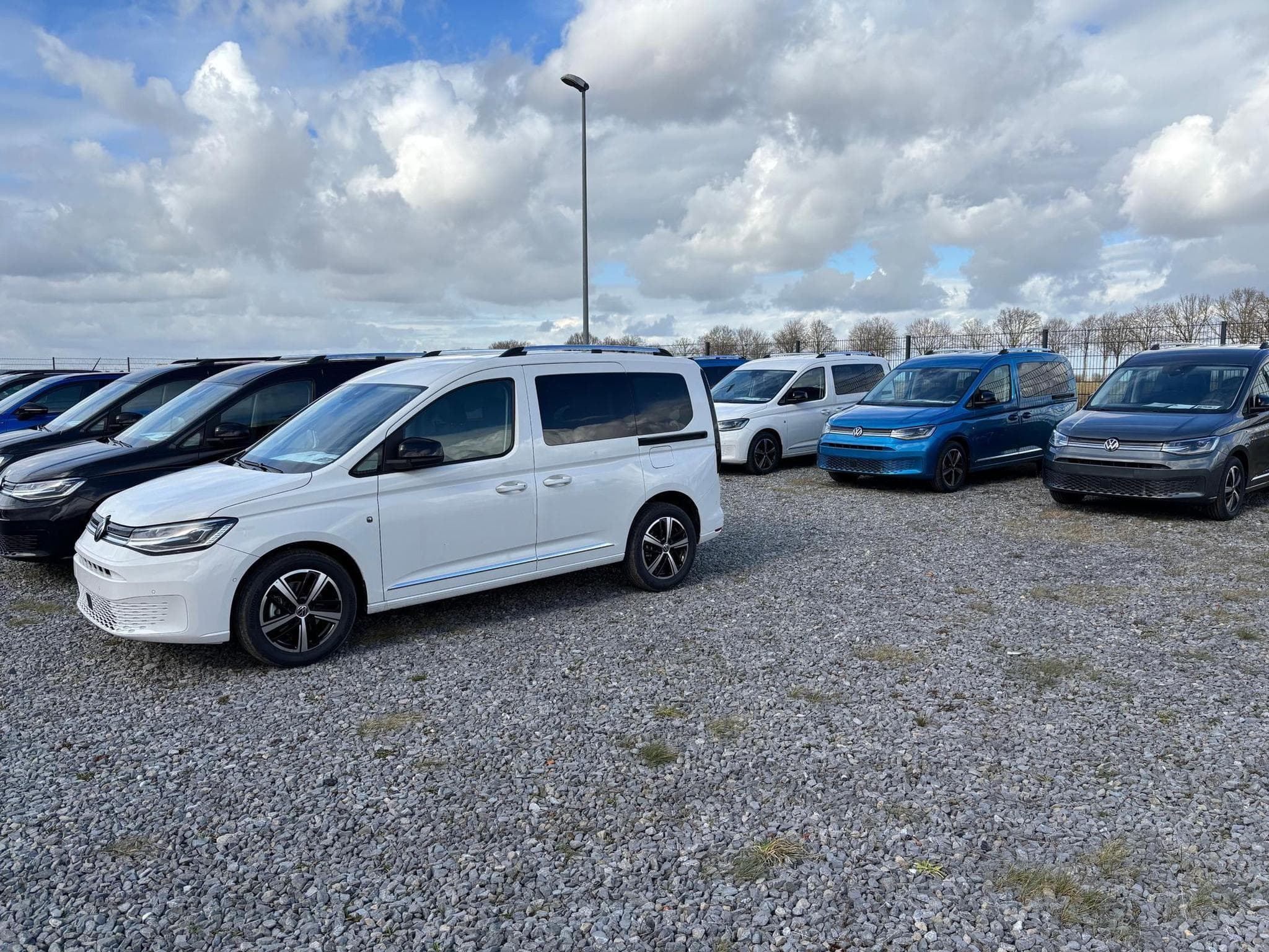 VW Caddy Style (2026) - Photo 19