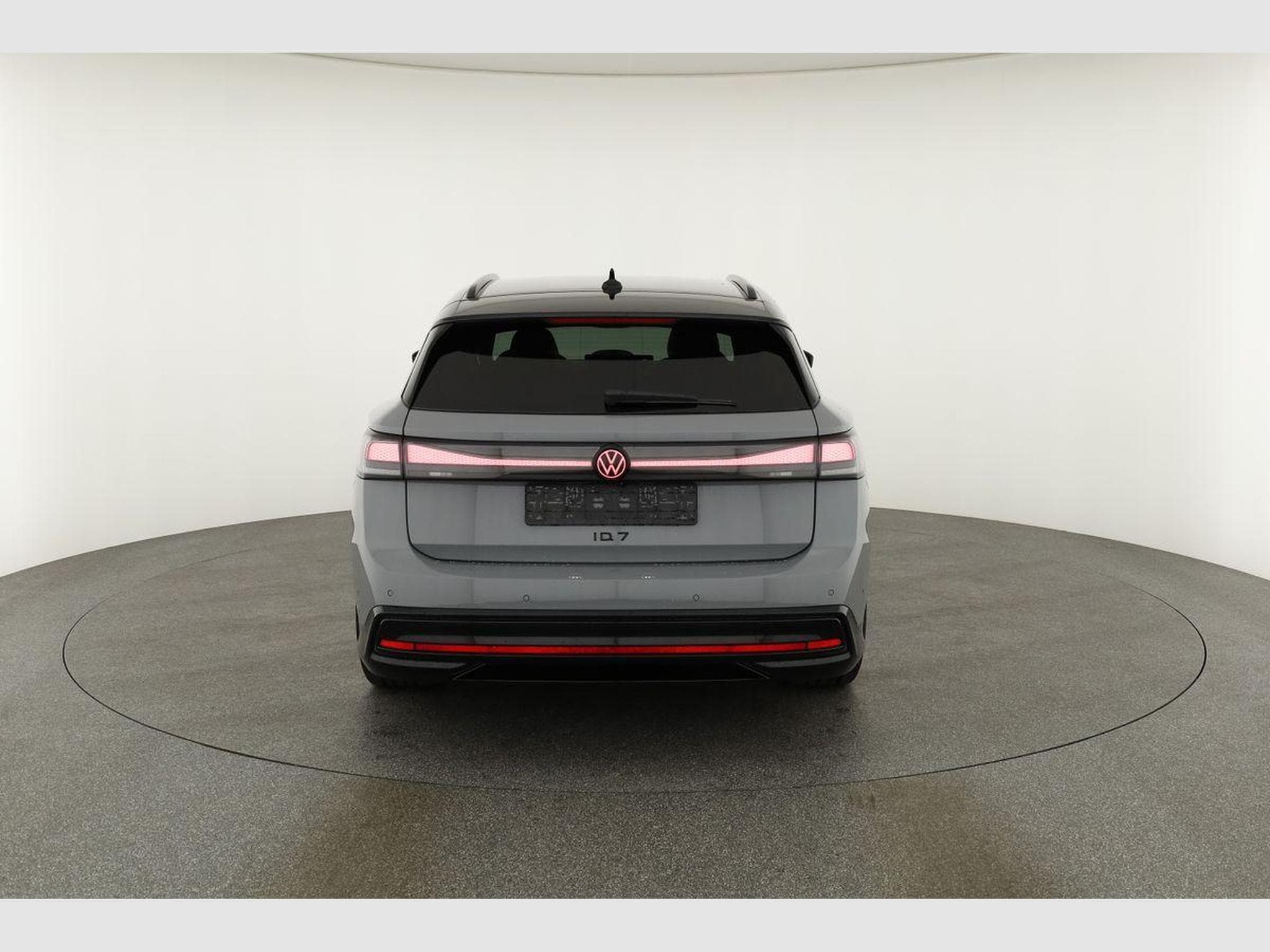 VW ID.7 Kombi Pro 210 kW (2026) - Photo 14