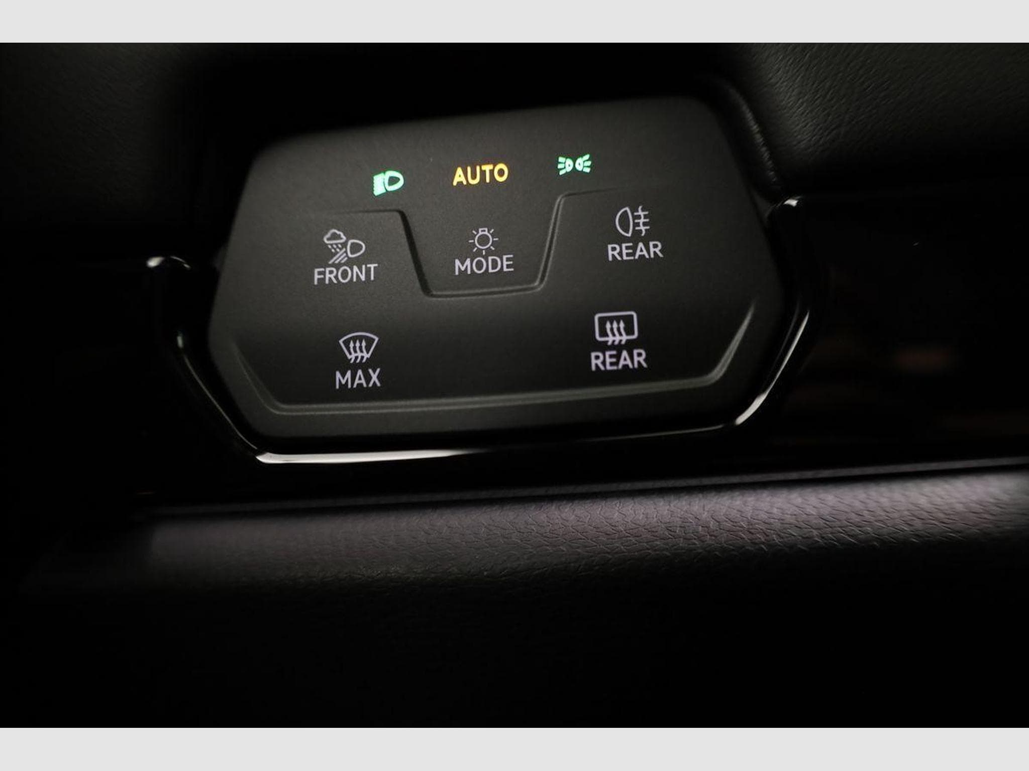 VW ID.7 Kombi Pro 210 kW (2026) - Photo 8
