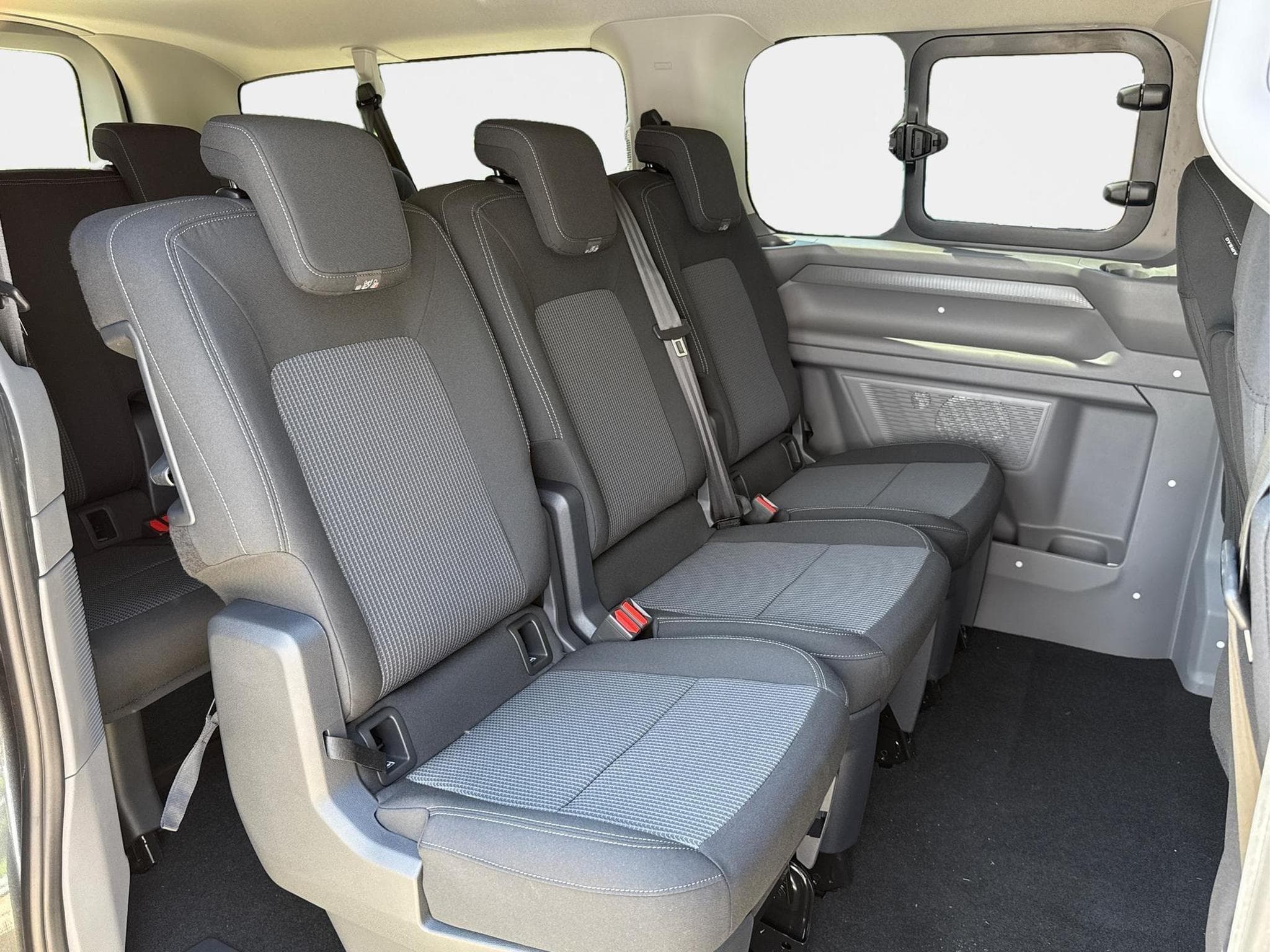 VW T7 Basis (2026) - Photo 17