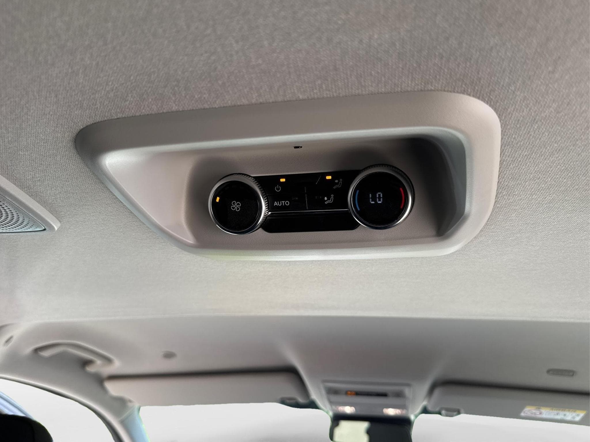 VW T7 Basis (2026) - Photo 19