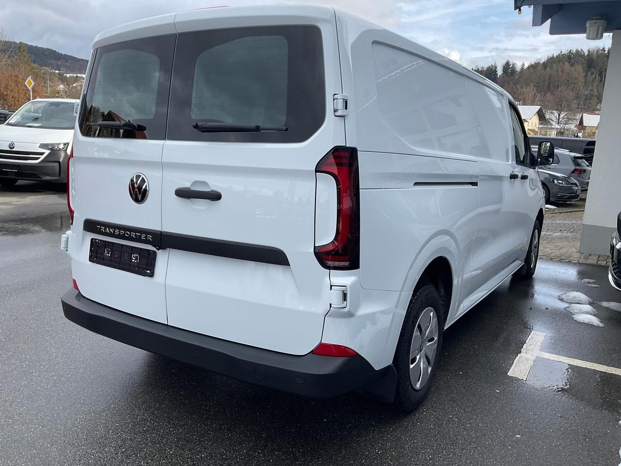 VW T7 2.0 TDI 125 kW LR (2026) - Photo 4