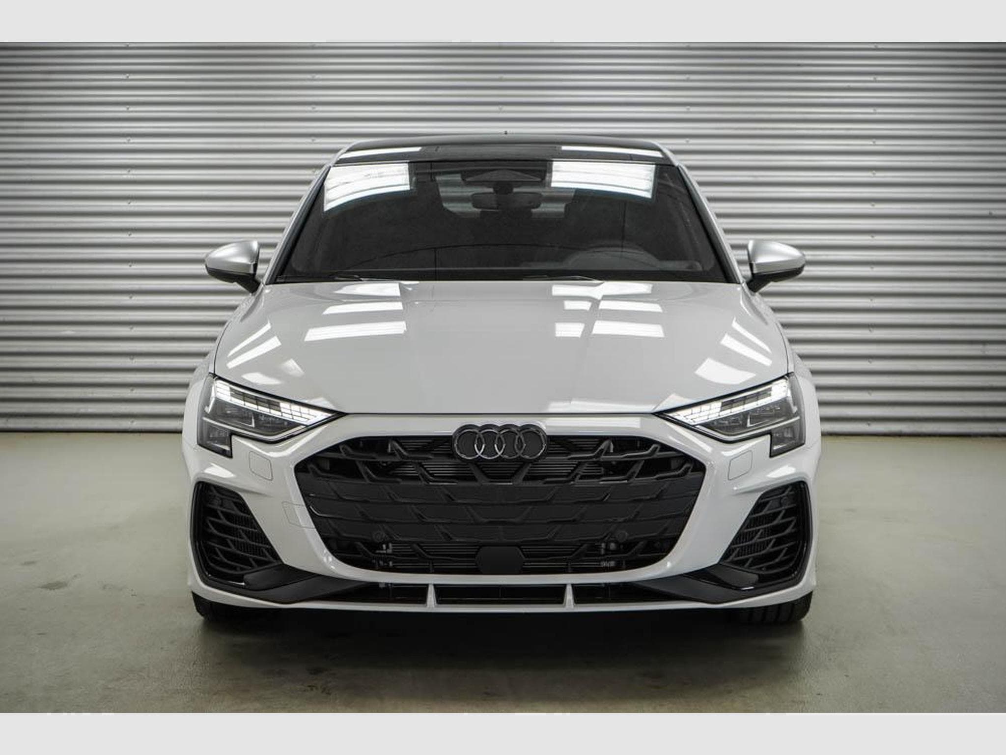 Audi S3 Sportback 2,0 TFSI (2026) - Photo 2