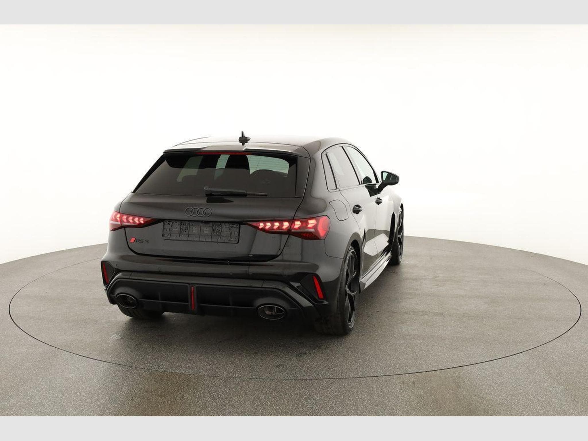Audi RS3 Sportback 2.5 294 kW TFSI quattro (2026) - Photo 17