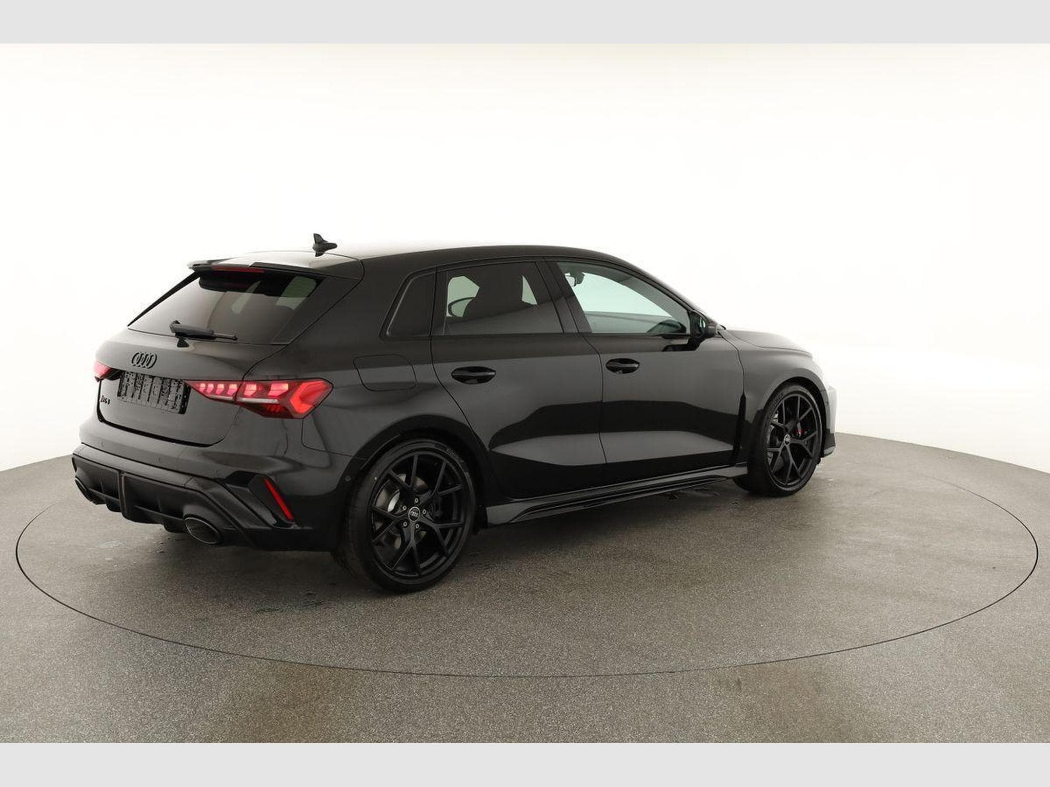 Audi RS3 Sportback 2.5 294 kW TFSI quattro (2026) - Photo 19