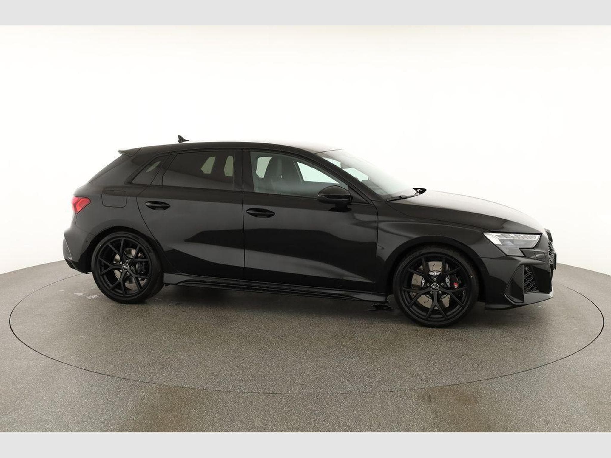Audi RS3 Sportback 2.5 294 kW TFSI quattro (2026) - Photo 23