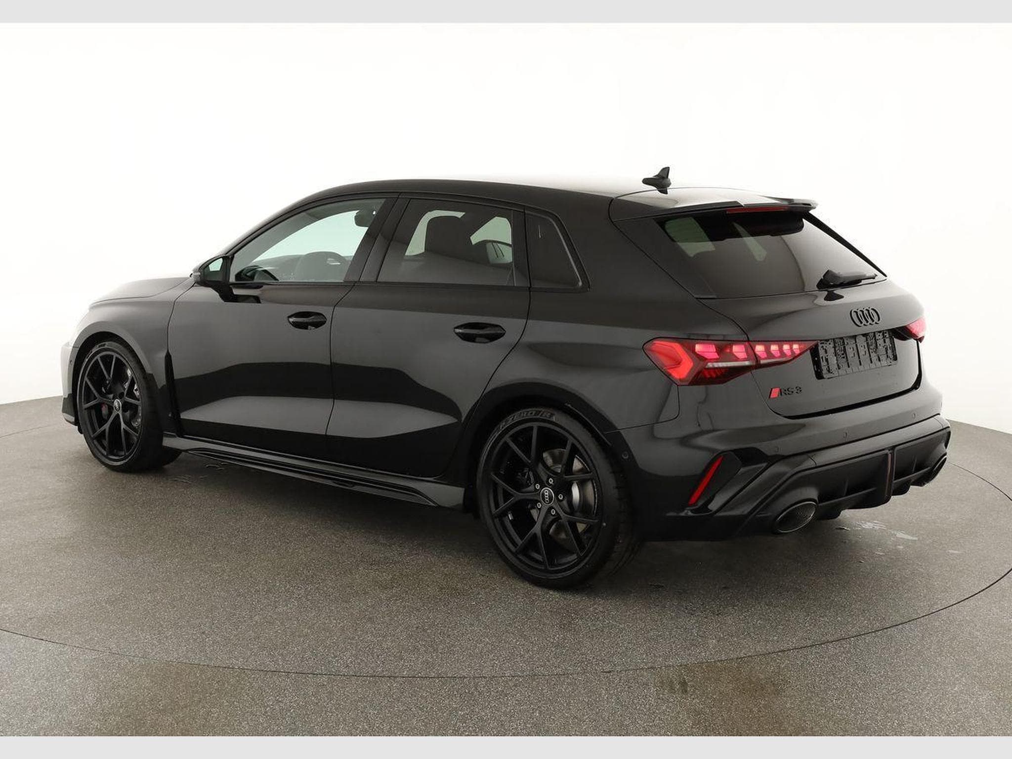 Audi RS3 Sportback 2.5 294 kW TFSI quattro (2026) - Photo 3