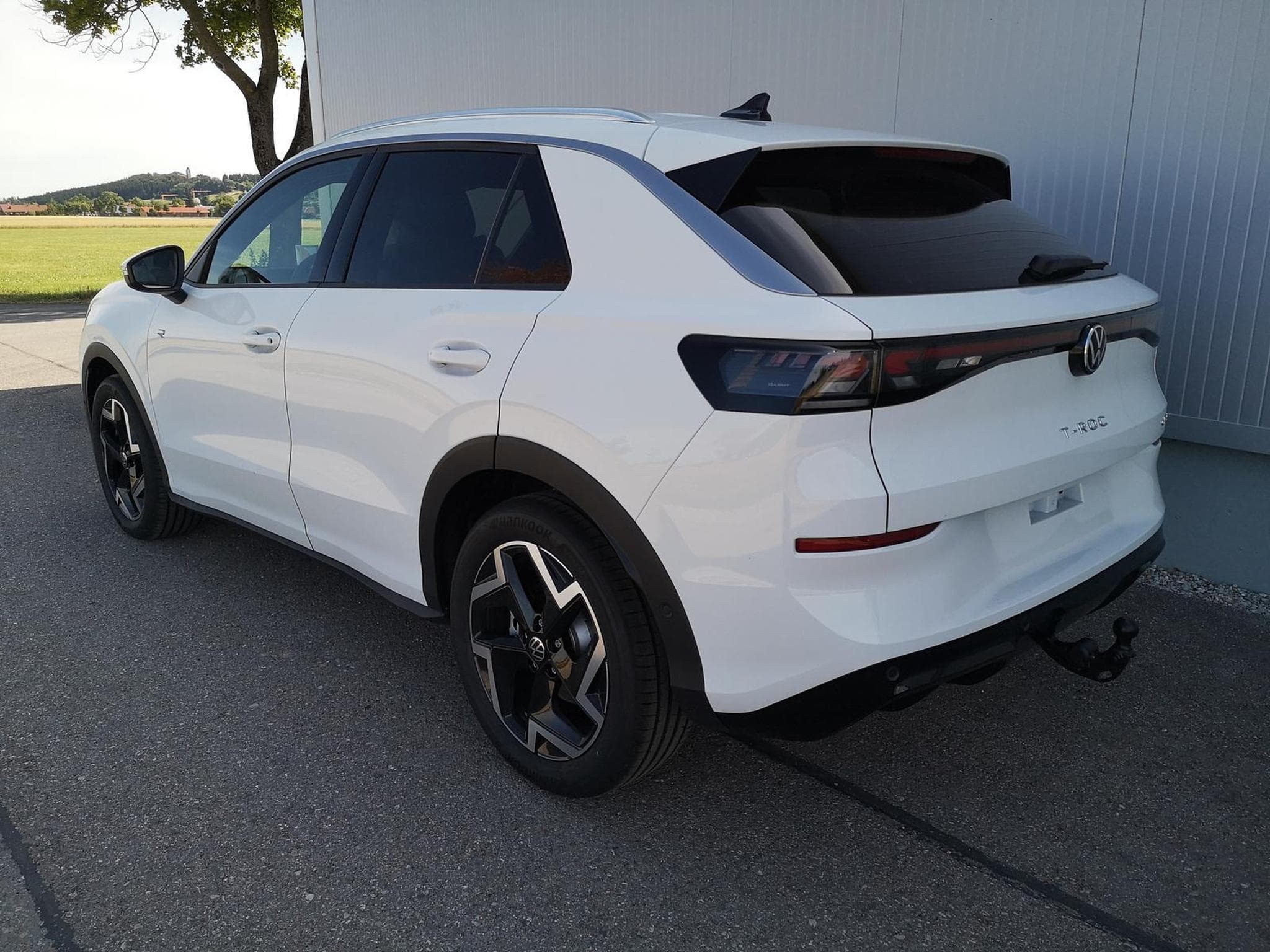 VW T-Roc 1.5 eTSI 110 kW R-Line (2026) - Photo 3