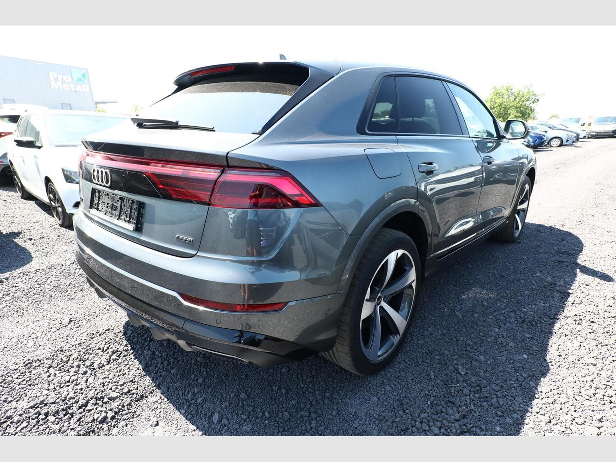 Audi Q8 S line (2026) - Photo 3