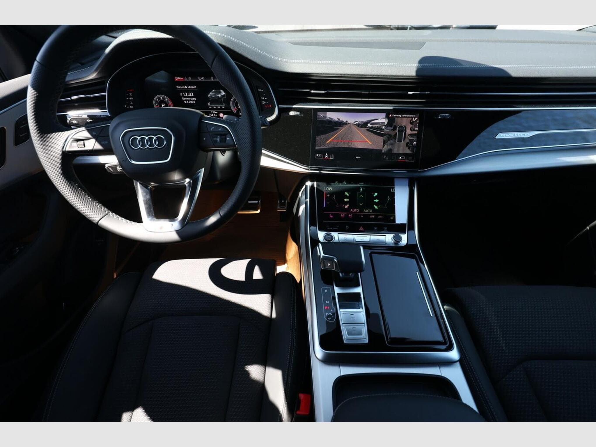 Audi Q8 S line (2026) - Photo 8