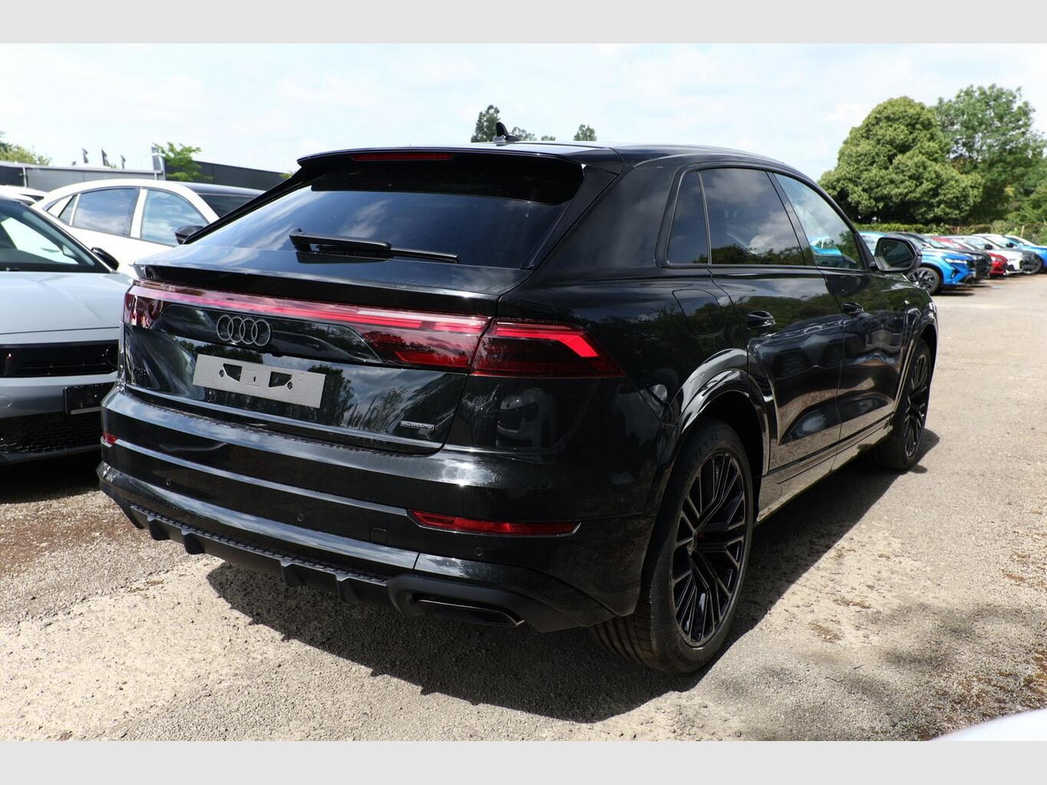 Audi Q8 S line (2026) - Photo 3