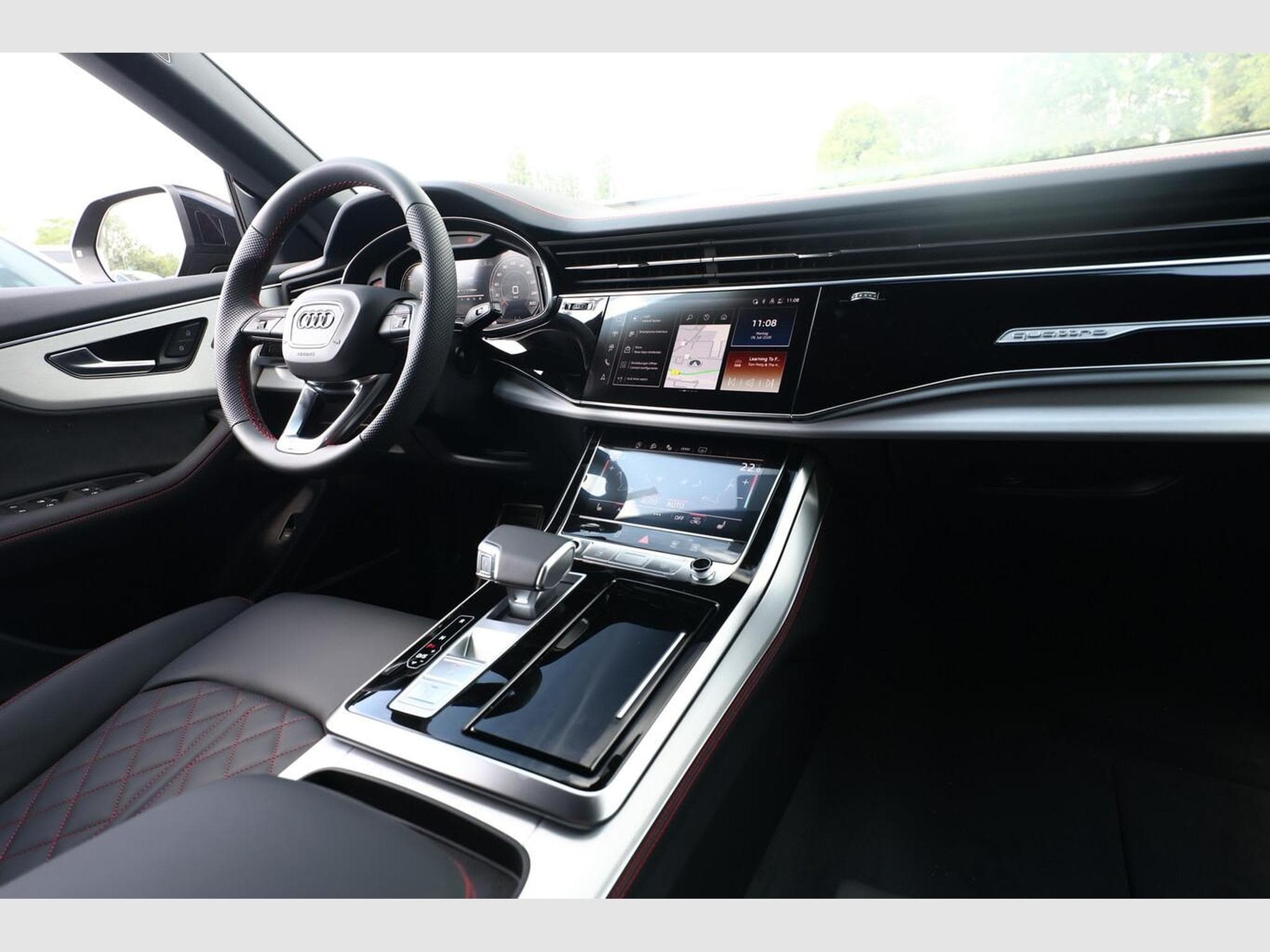 Audi Q8 S line (2026) - Photo 9